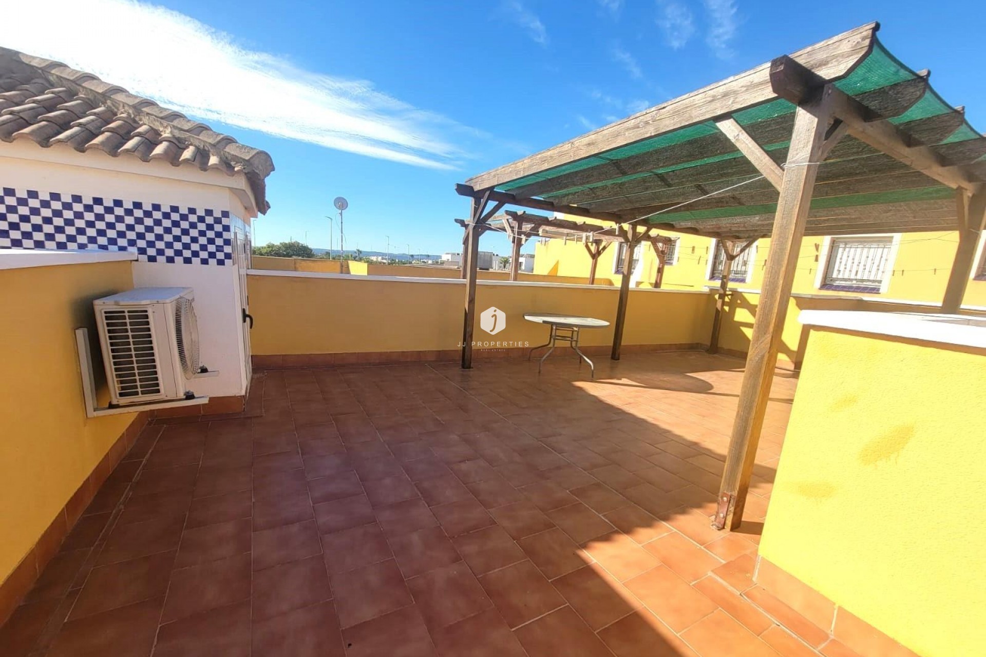 Z drugiej ręki - Szalet -
Los Montesinos - Los Montesinos - Urb. La Herrada