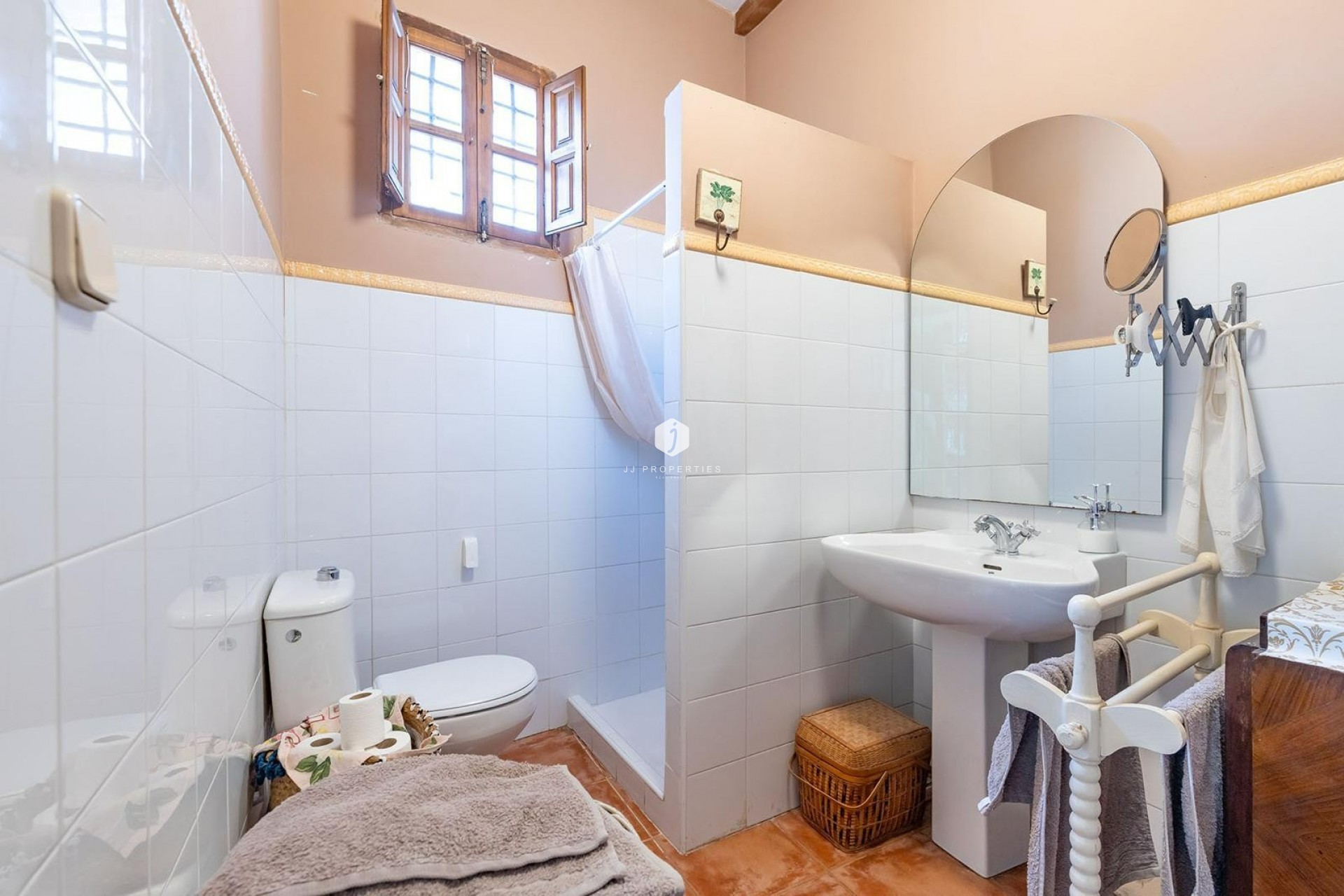 Z drugiej ręki - Szalet -
Murcia