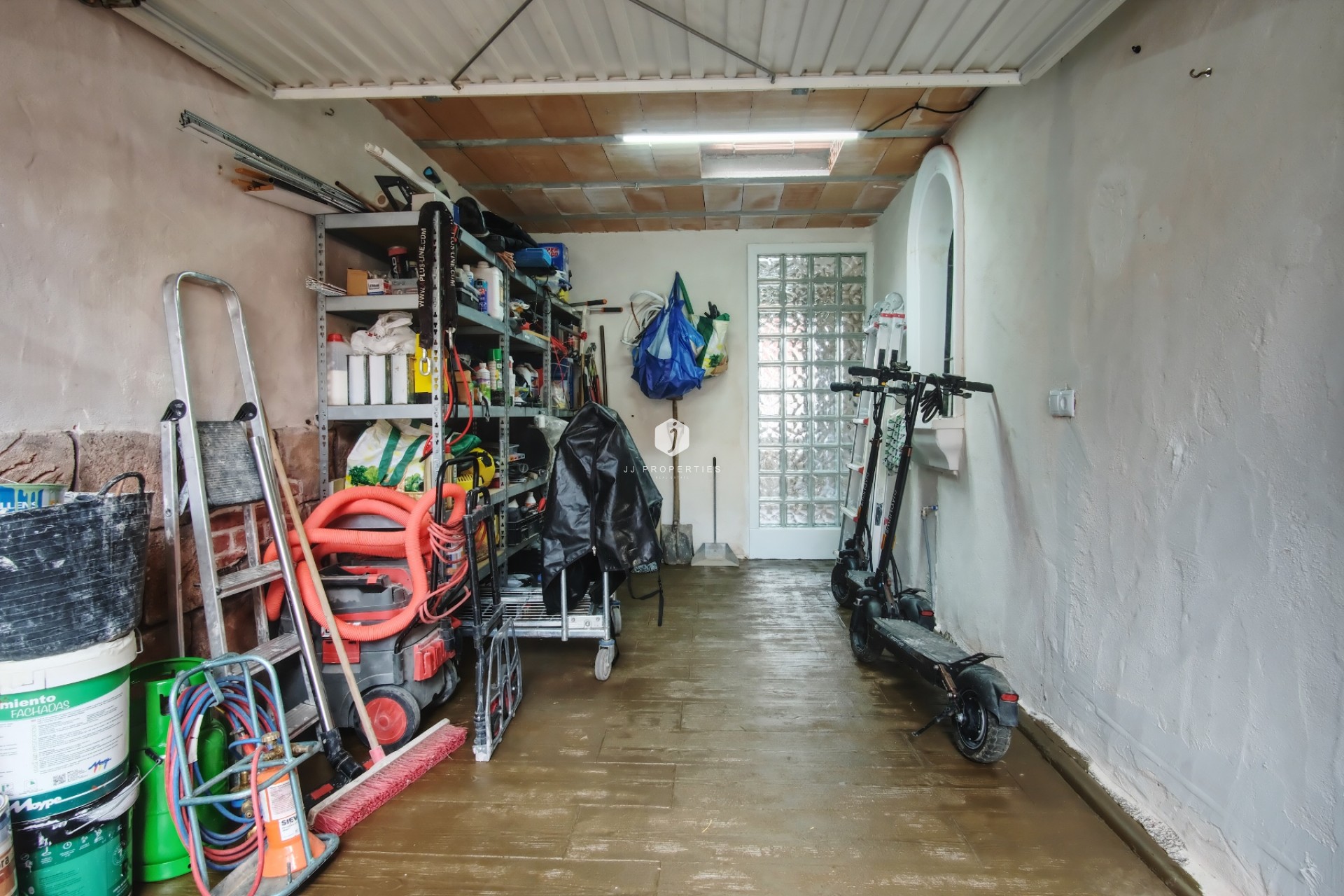 Z drugiej ręki - Szalet -
Orihuela Costa - Costa Blanca