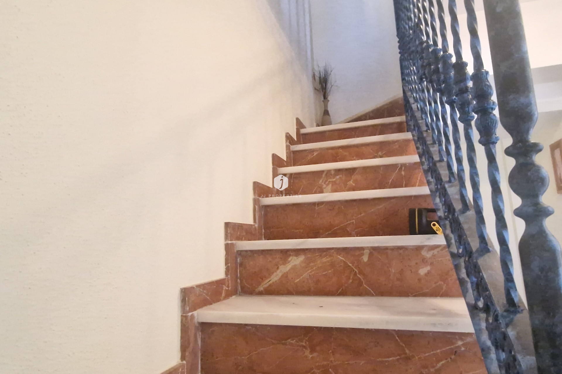 Z drugiej ręki - Szalet -
Orihuela Costa - Costa Blanca