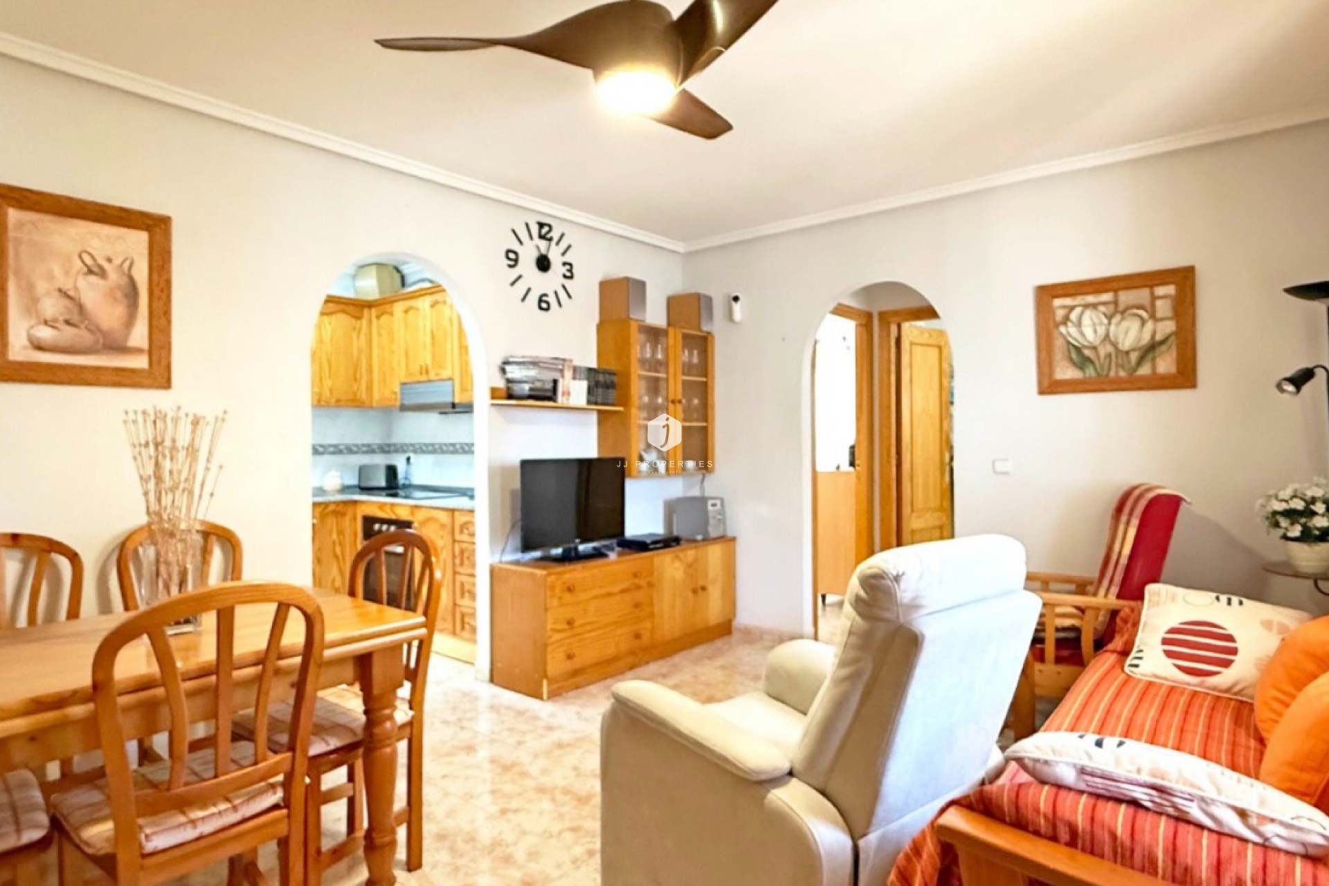 Z drugiej ręki - Szalet -
Orihuela Costa - Costa Blanca