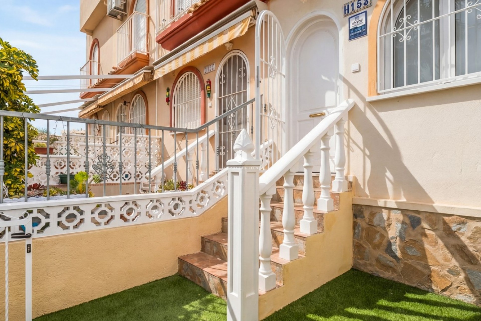 Z drugiej ręki - Szalet -
Orihuela Costa - Costa Blanca