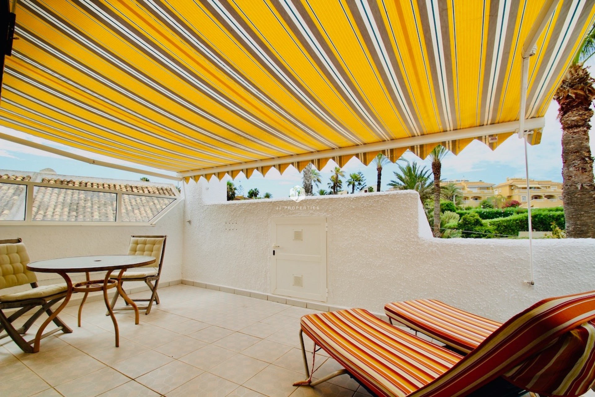 Z drugiej ręki - Szalet -
Orihuela Costa - Costa Blanca