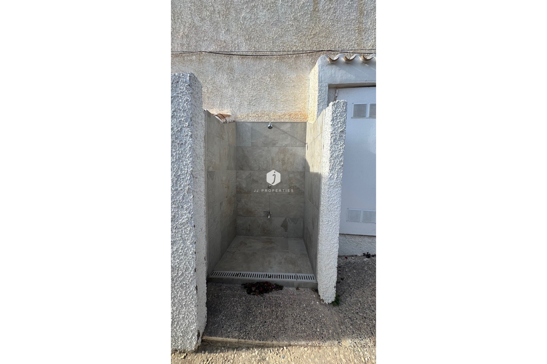 Z drugiej ręki - Szalet -
Orihuela Costa - Costa Blanca