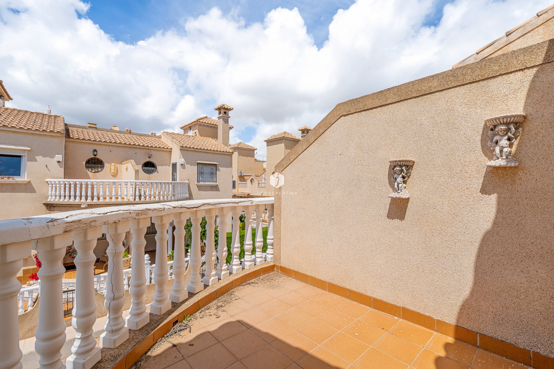 Z drugiej ręki - Szalet -
Orihuela Costa - Costa Blanca