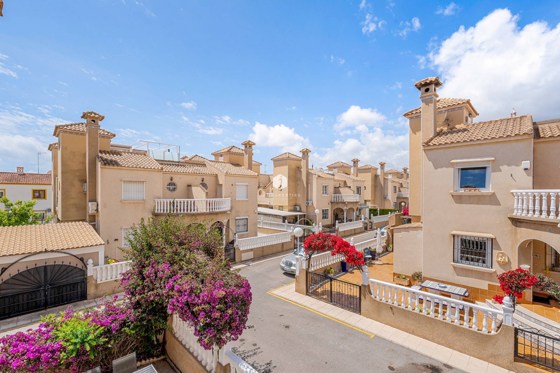 Z drugiej ręki - Szalet -
Orihuela Costa - Costa Blanca