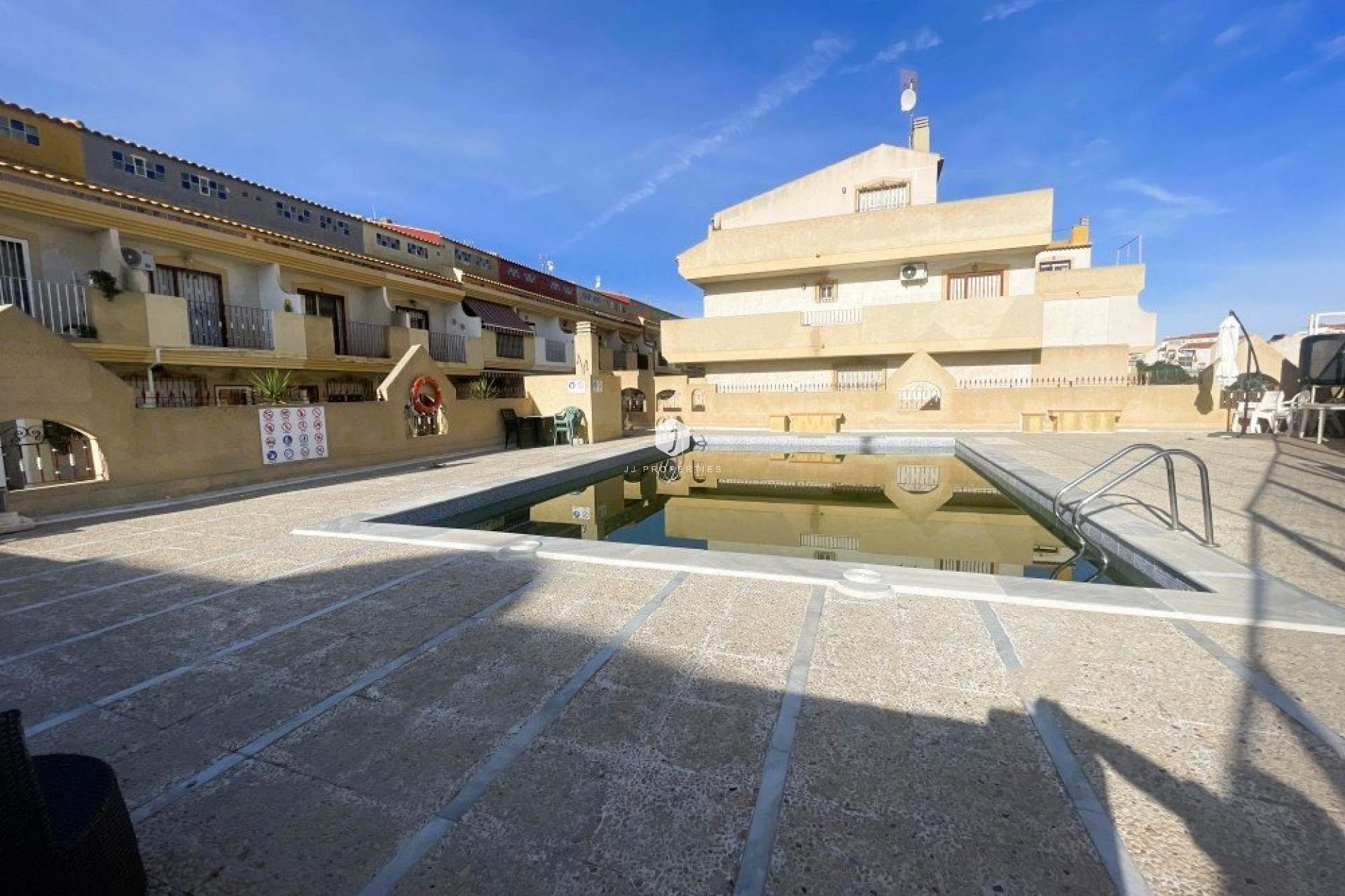 Z drugiej ręki - Szalet -
Orihuela Costa - Costa Blanca