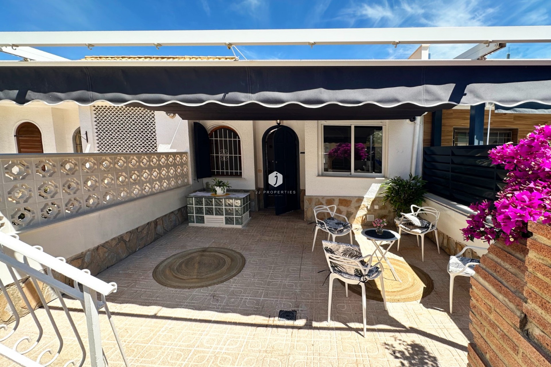 Z drugiej ręki - Szalet -
Orihuela Costa - Costa Blanca