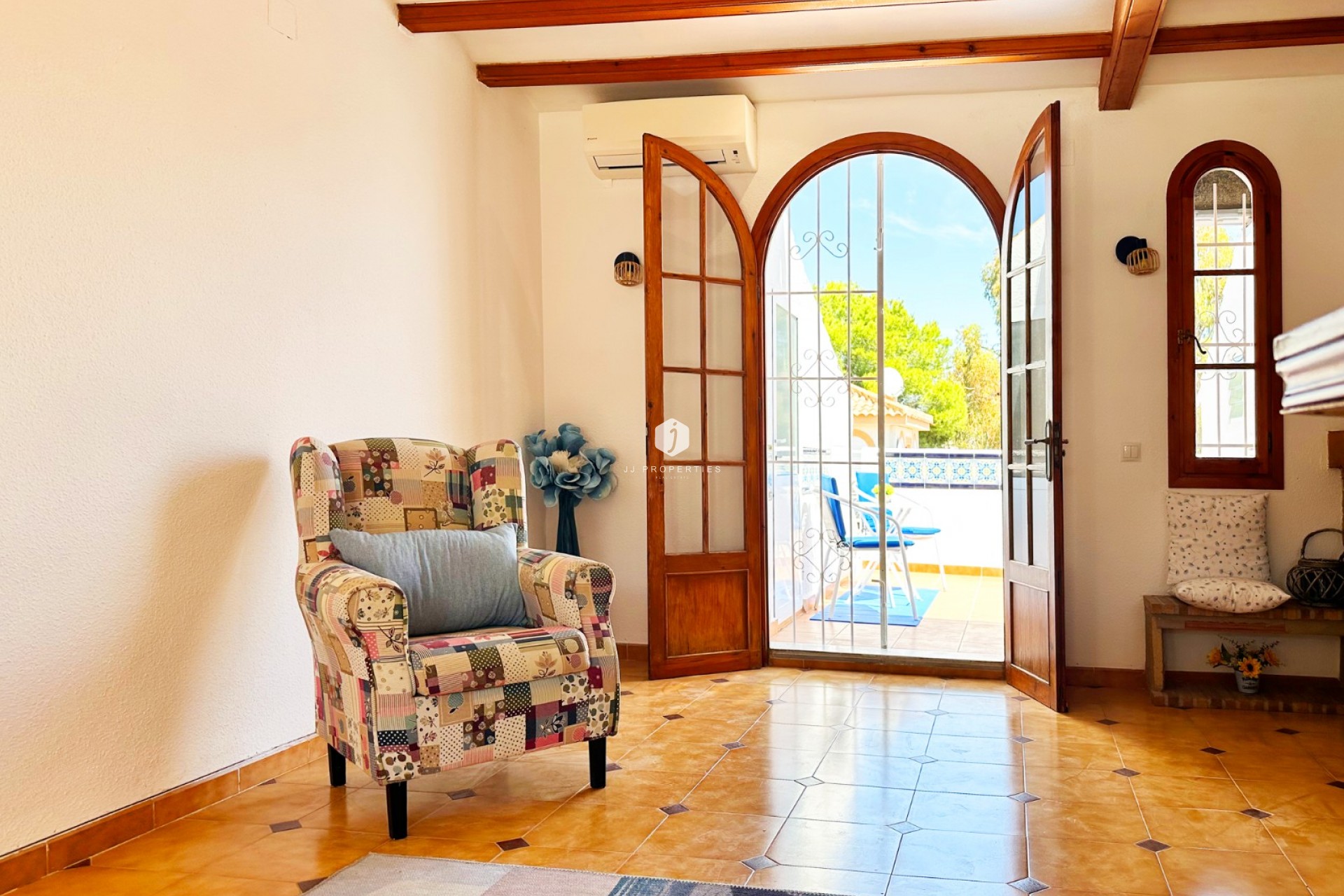 Z drugiej ręki - Szalet -
Orihuela Costa - Costa Blanca