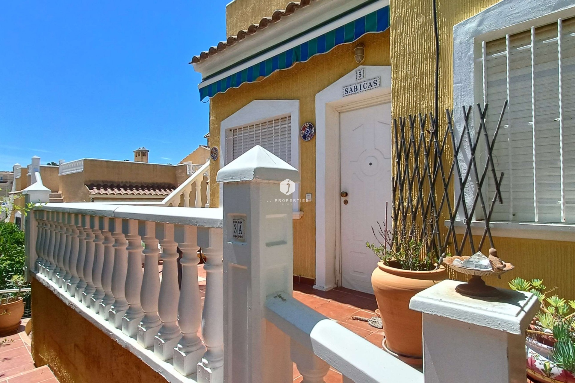 Z drugiej ręki - Szalet -
Orihuela Costa - Costa Blanca