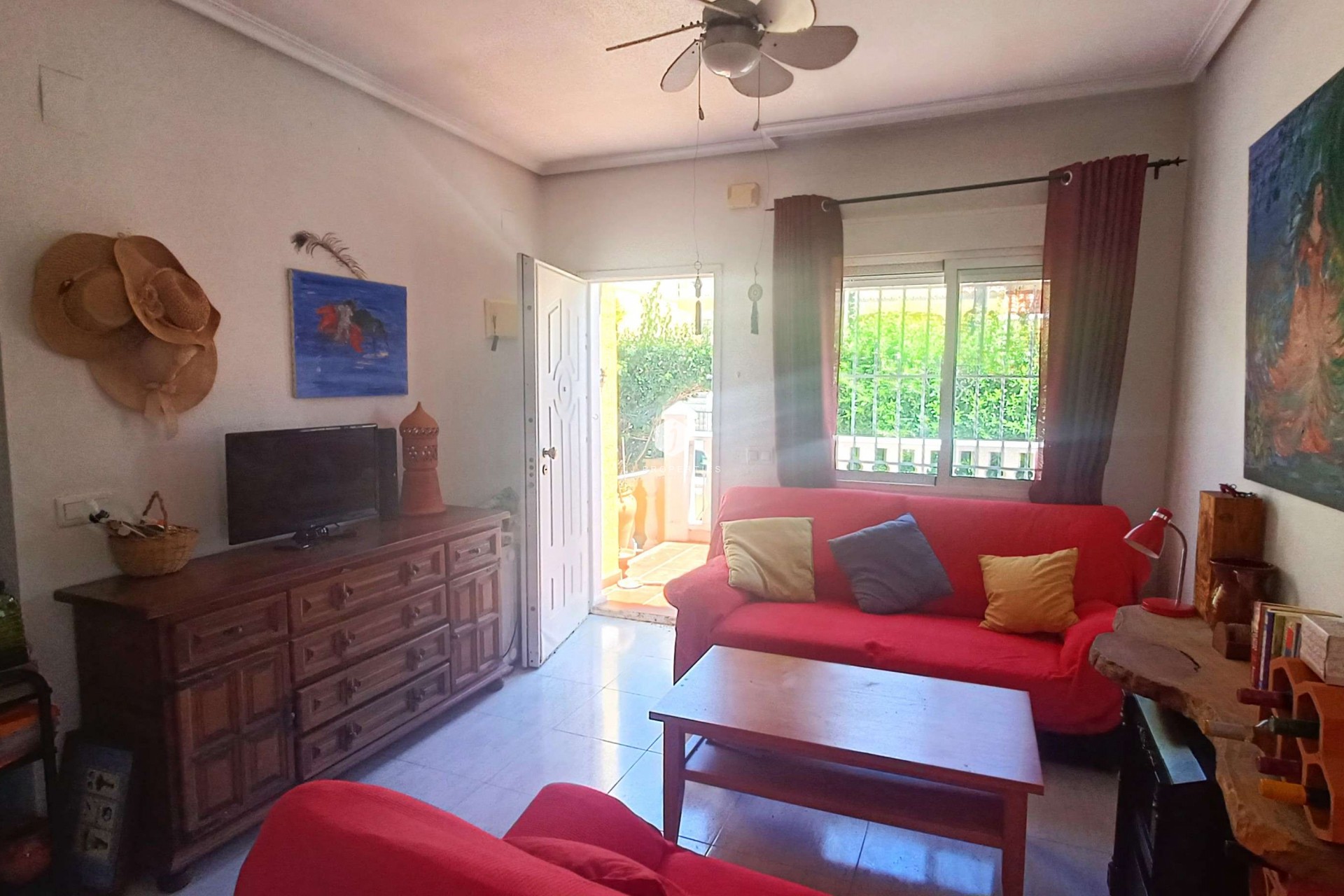 Z drugiej ręki - Szalet -
Orihuela Costa - Costa Blanca