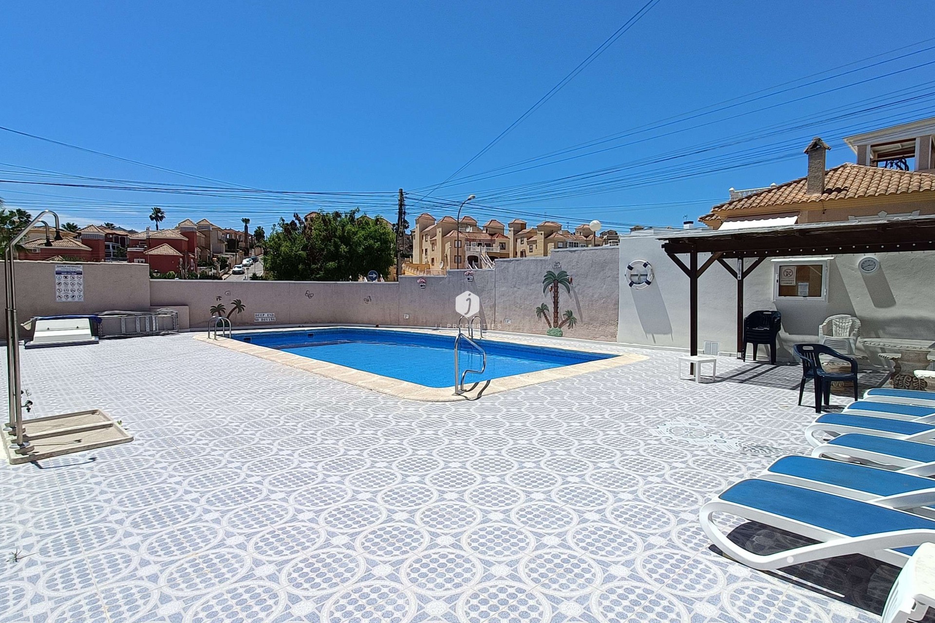 Z drugiej ręki - Szalet -
Orihuela Costa - Costa Blanca