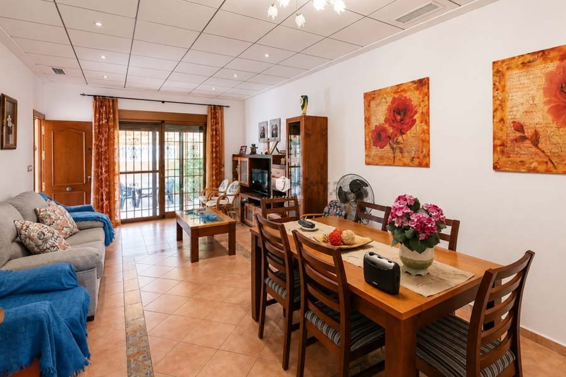 Z drugiej ręki - Szalet -
Orihuela Costa - Costa Blanca