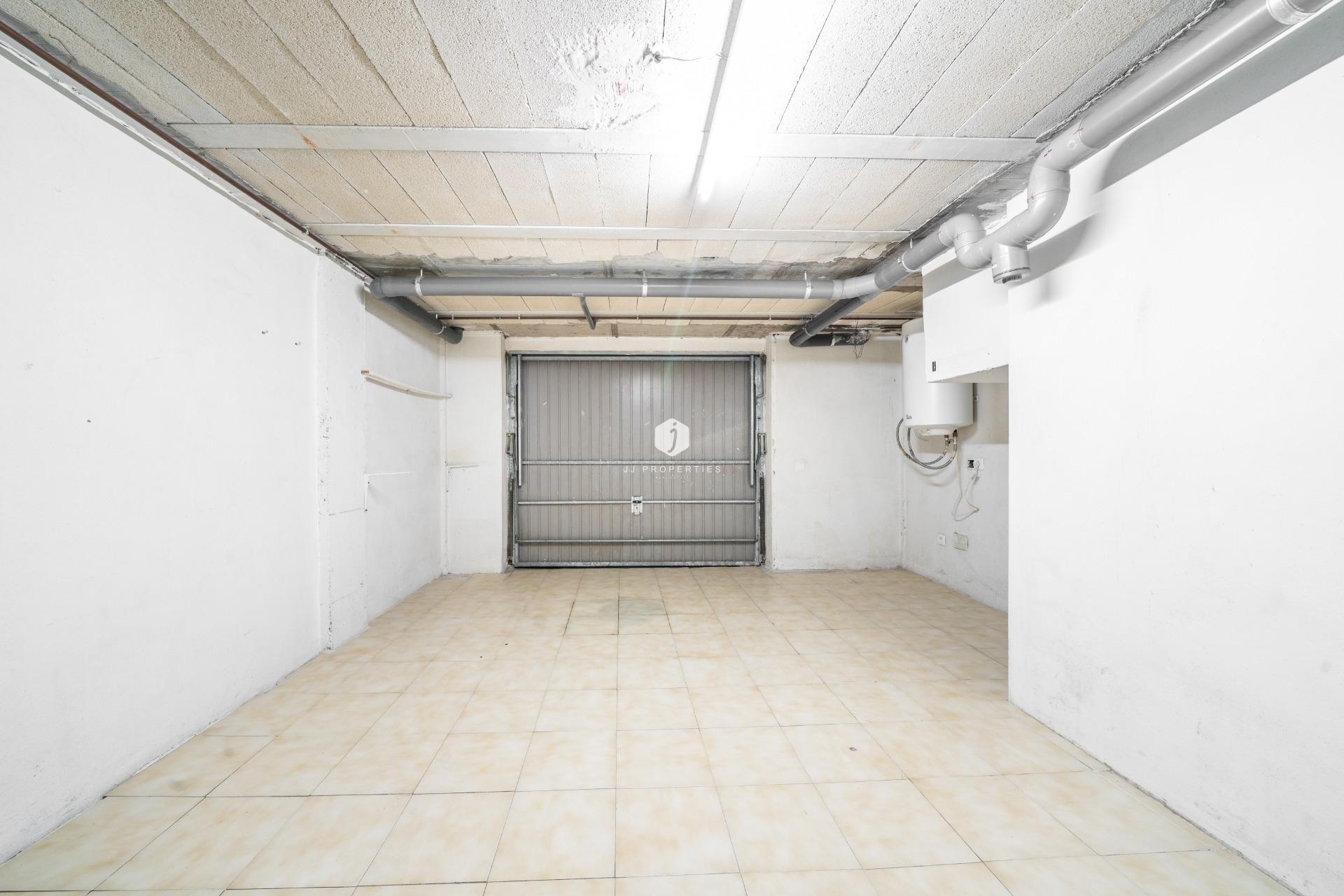 Z drugiej ręki - Szalet -
Orihuela Costa - Los Almendros-la Florida