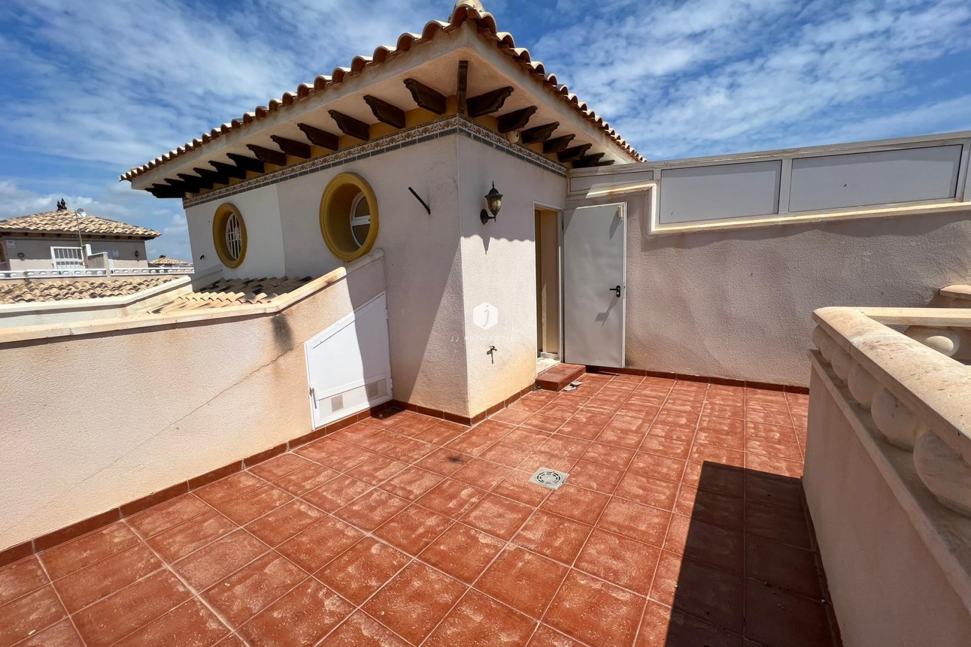 Z drugiej ręki - Szalet -
Orihuela Costa - Montezenia
