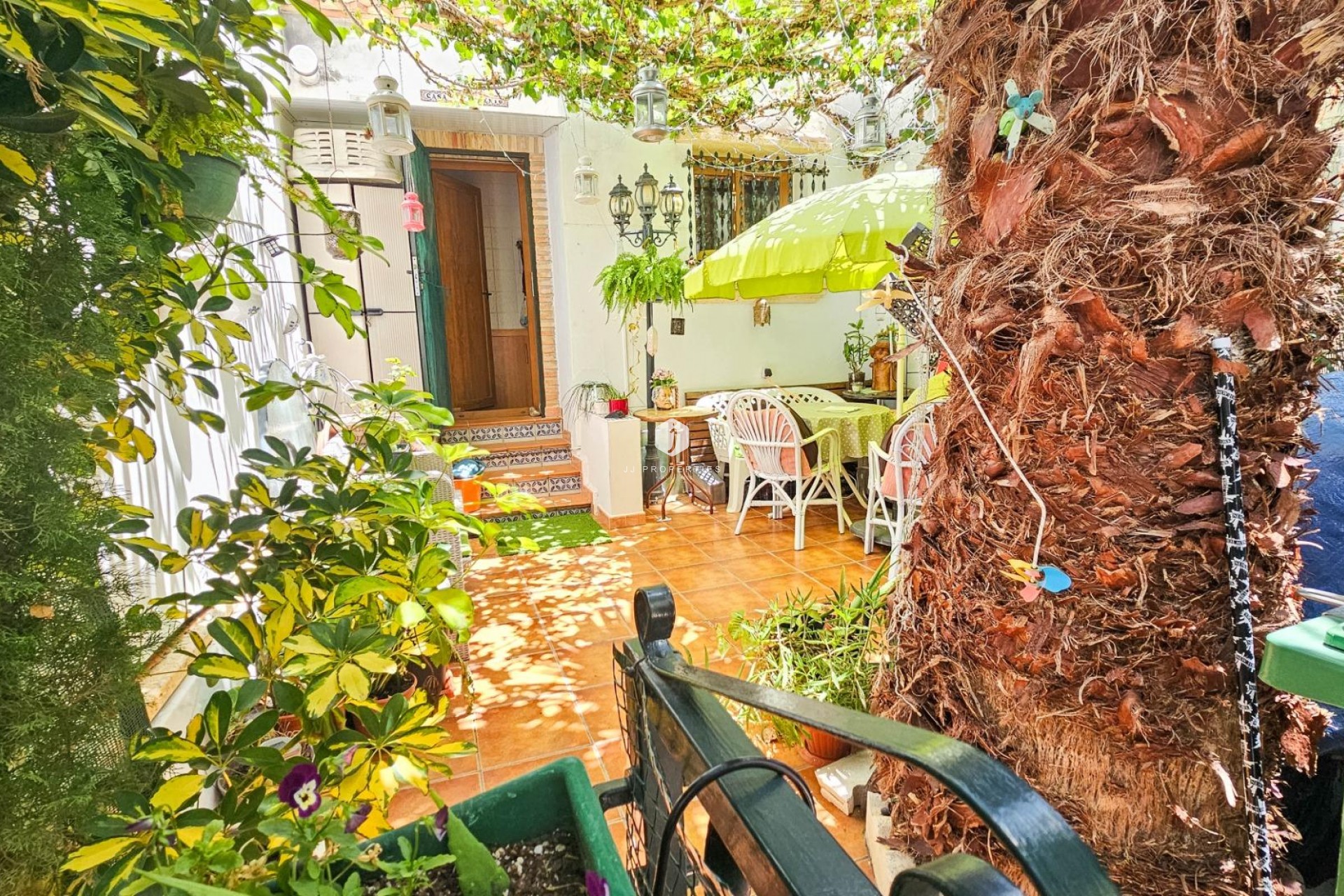 Z drugiej ręki - Szalet -
Orihuela Costa - PAU 8