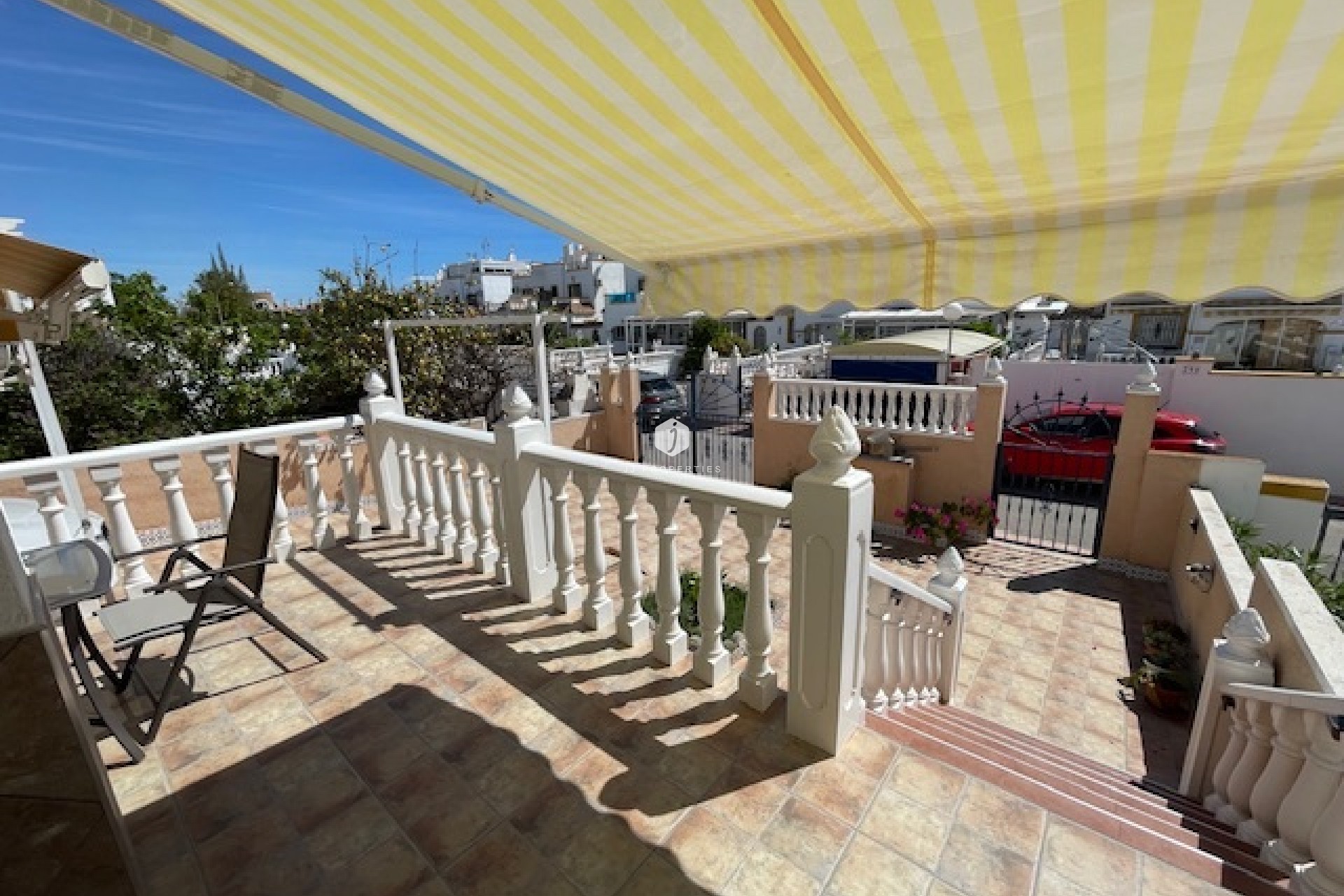 Z drugiej ręki - Szalet -
Orihuela Costa