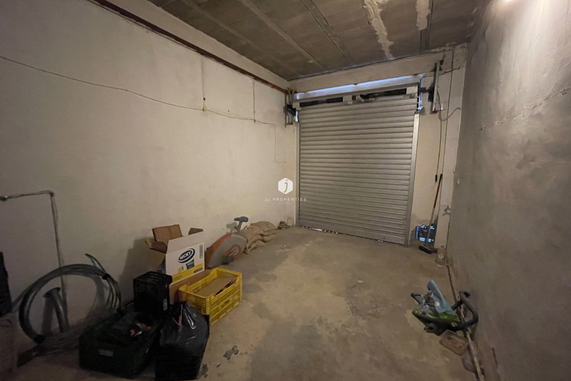 Z drugiej ręki - Szalet -
San Fulgencio - Costa Blanca