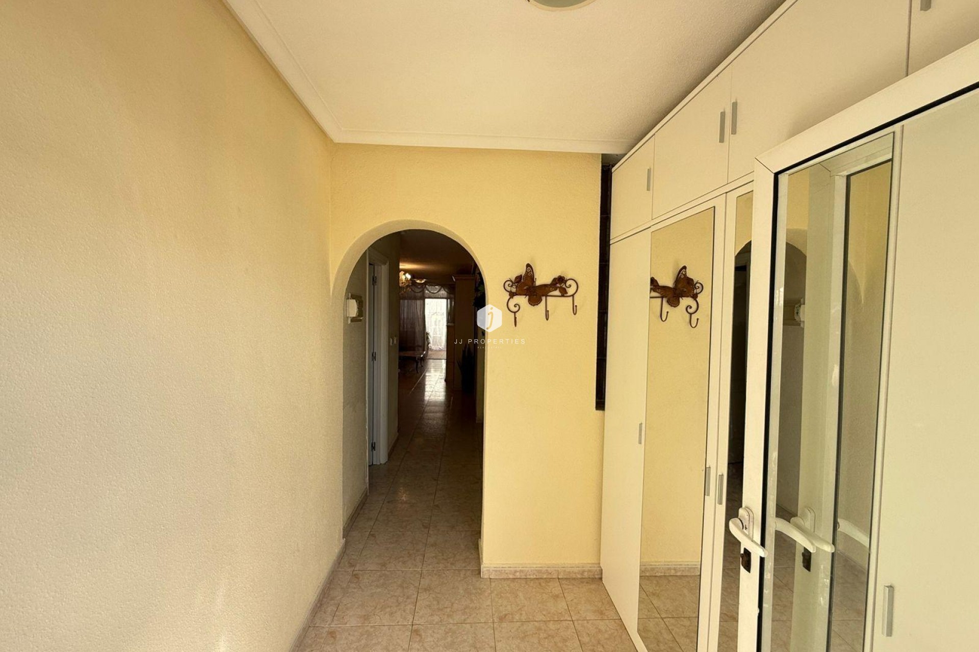 Z drugiej ręki - Szalet -
Torrevieja - Calas blanca