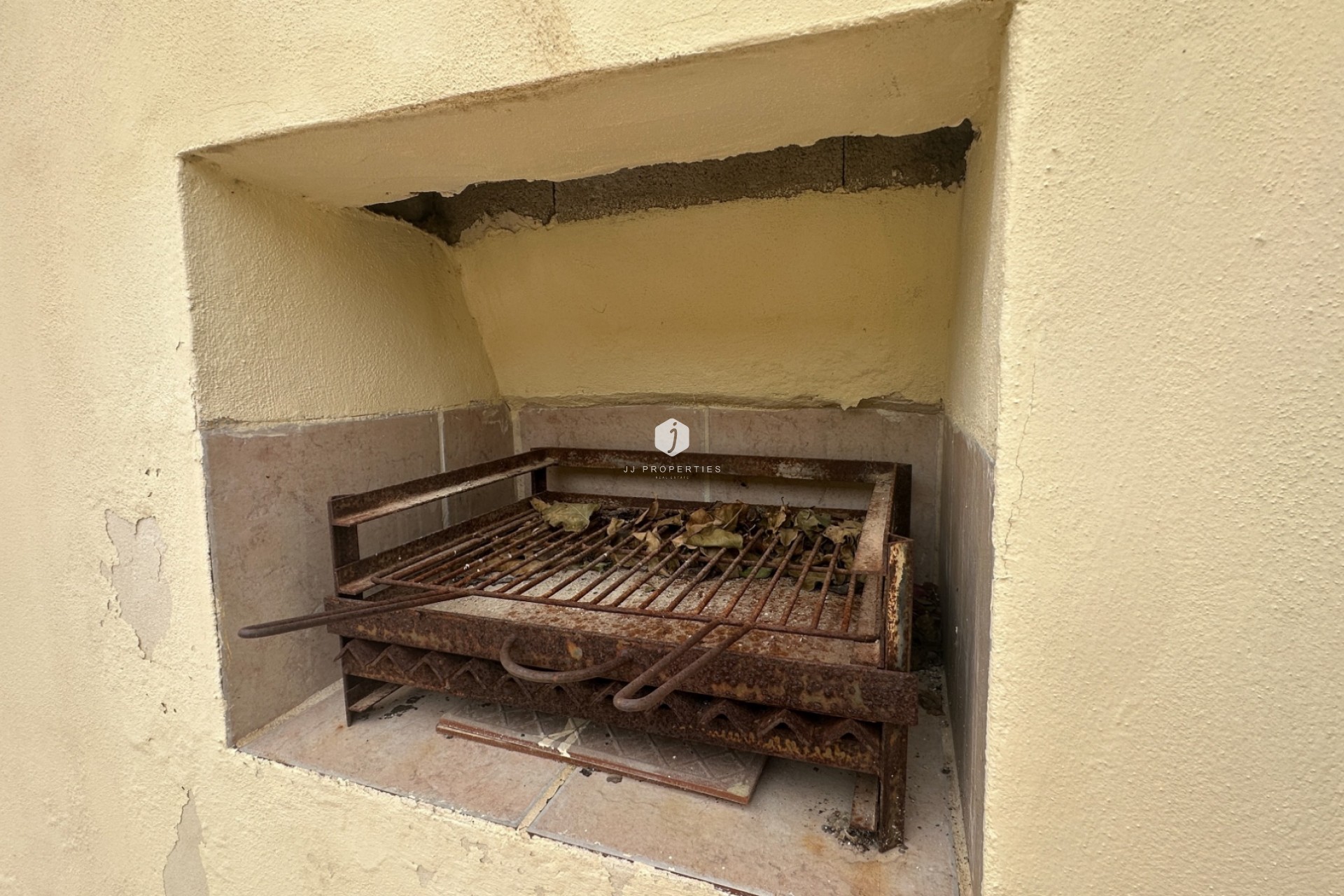 Z drugiej ręki - Szalet -
Torrevieja - Costa Blanca