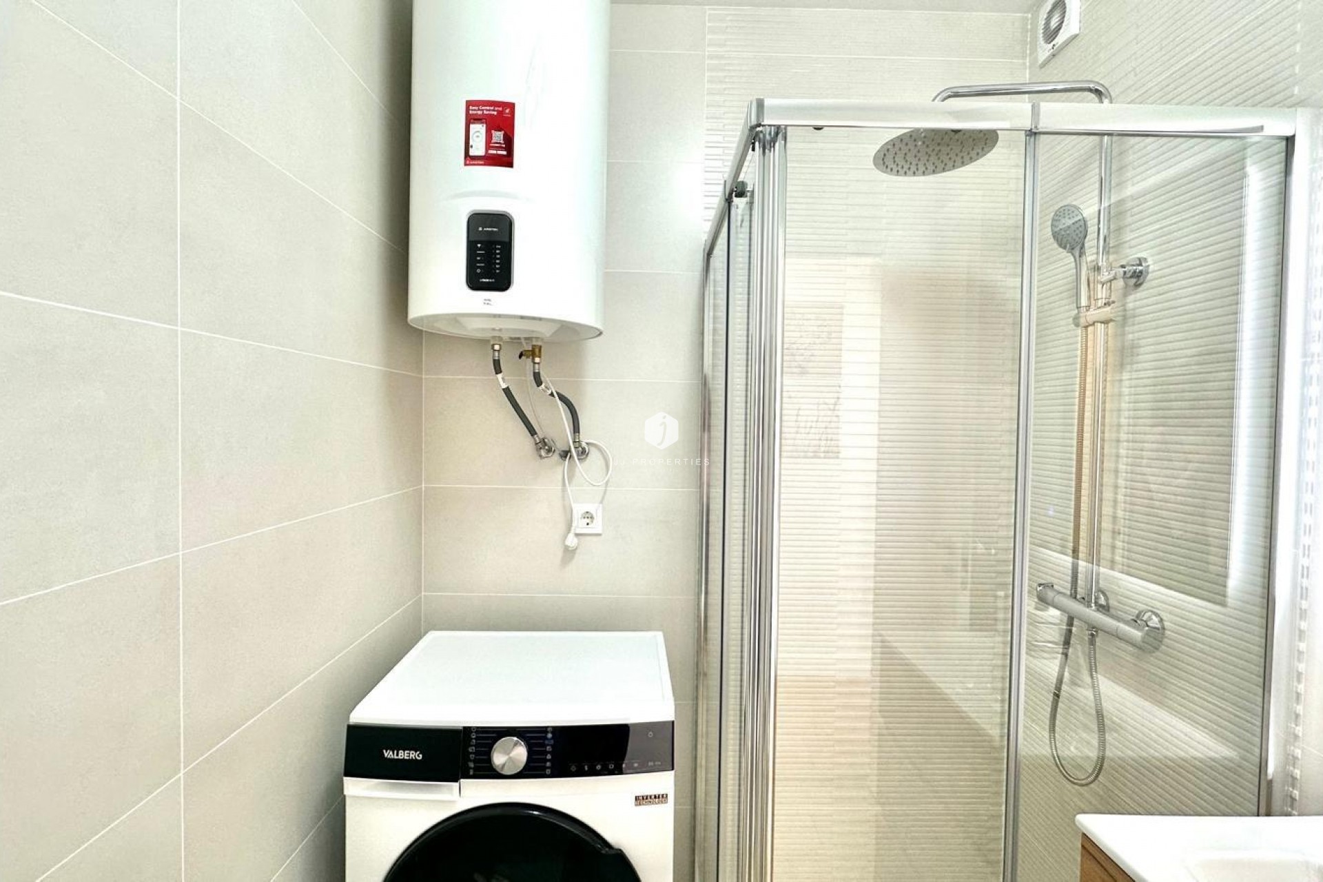 Z drugiej ręki - Szalet -
Torrevieja - Estacion de autobuses