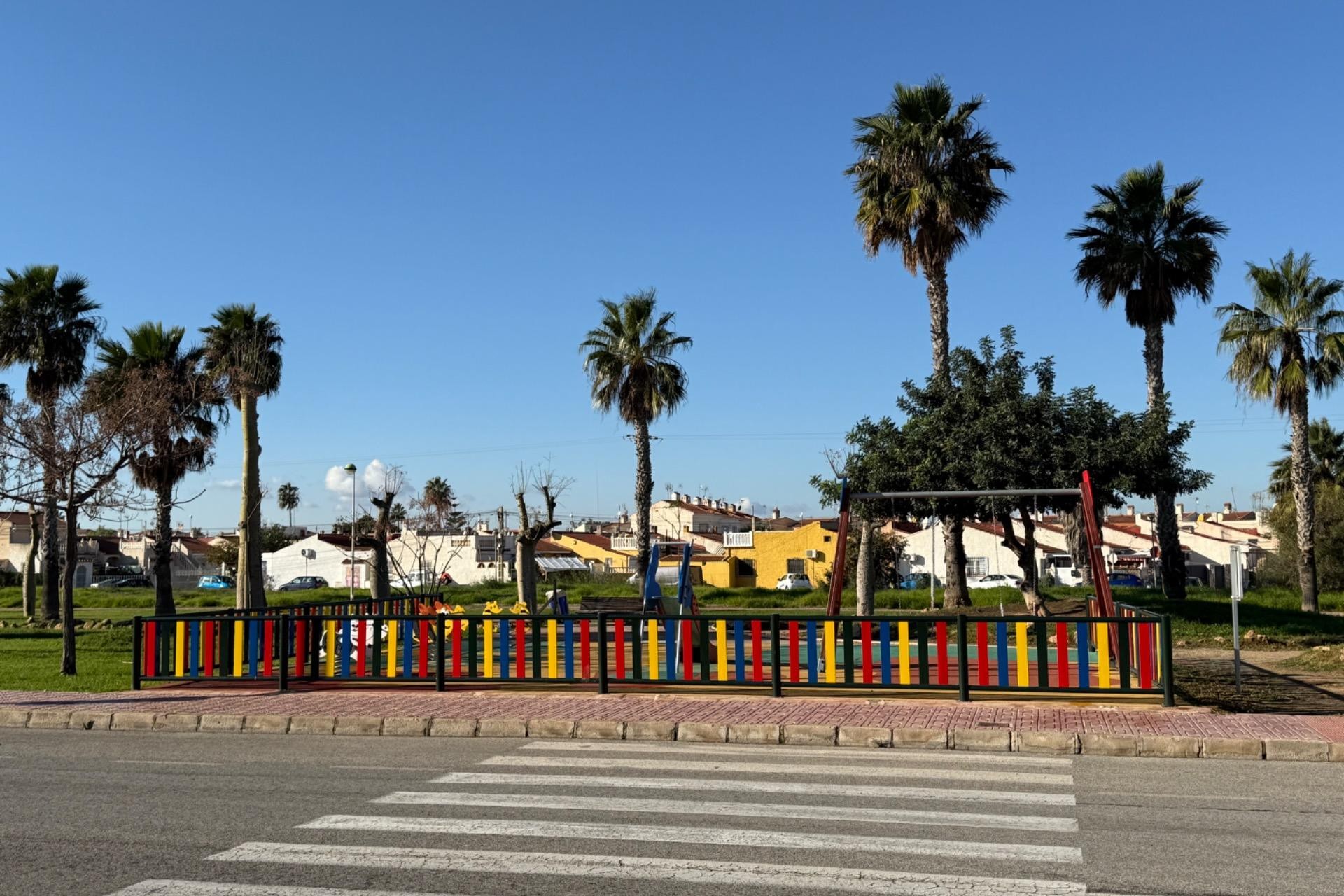 Z drugiej ręki - Szalet -
Torrevieja - La Siesta - El Salado - Torreta