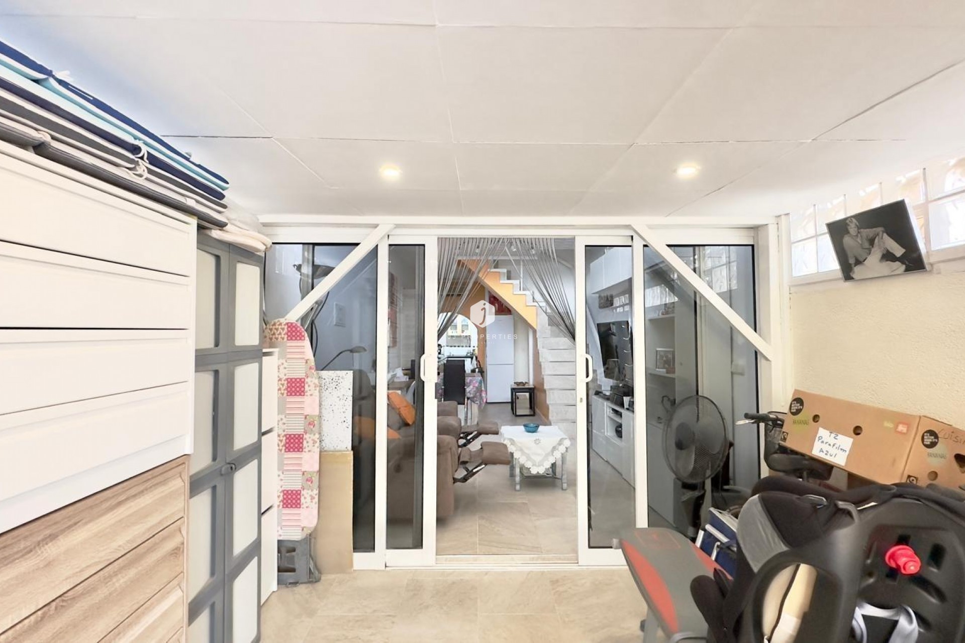 Z drugiej ręki - Szalet -
Torrevieja - La Siesta - El Salado - Torreta