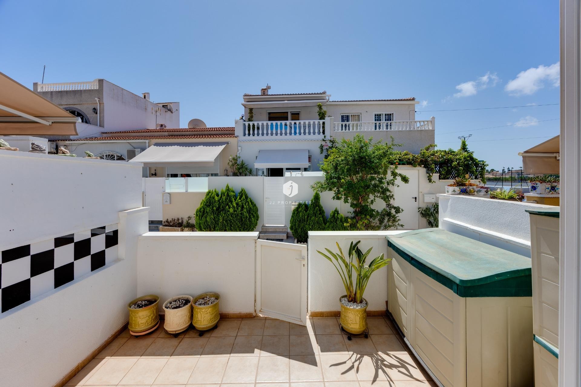 Z drugiej ręki - Szalet -
Torrevieja - La Siesta - El Salado - Torreta