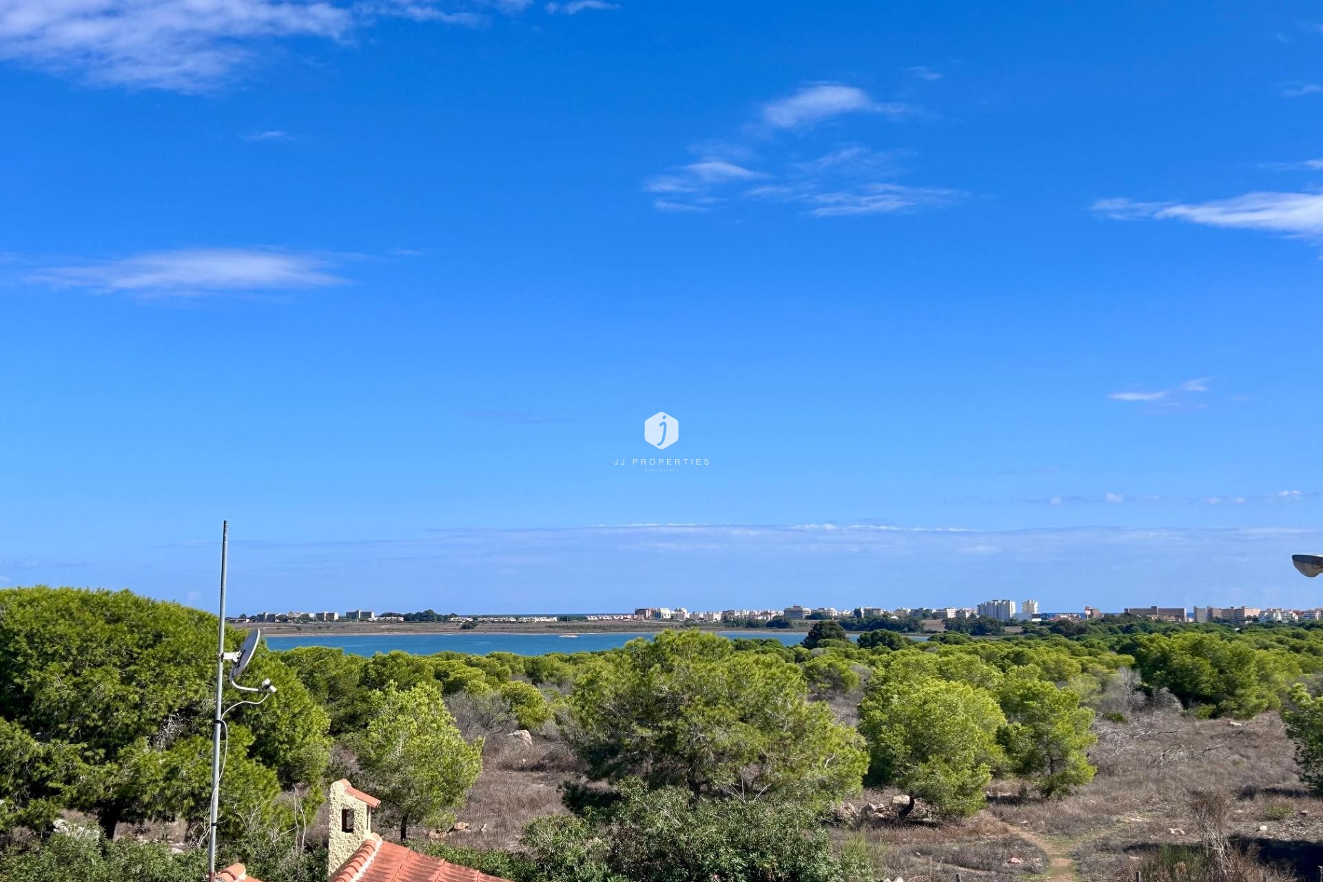 Z drugiej ręki - Szalet -
Torrevieja - La Siesta - El Salado - Torreta