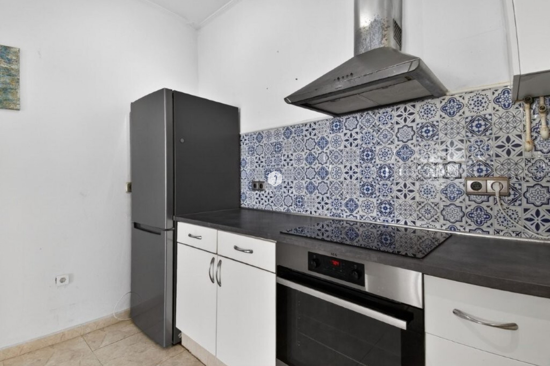 Z drugiej ręki - Szalet -
Torrevieja - Los altos