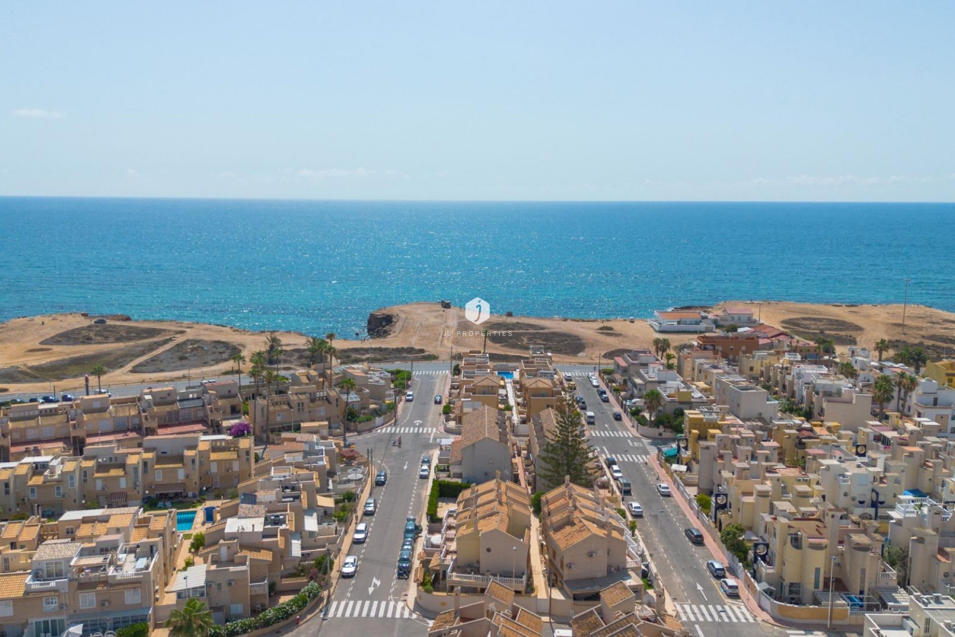 Z drugiej ręki - Szalet -
Torrevieja - Los Frutales