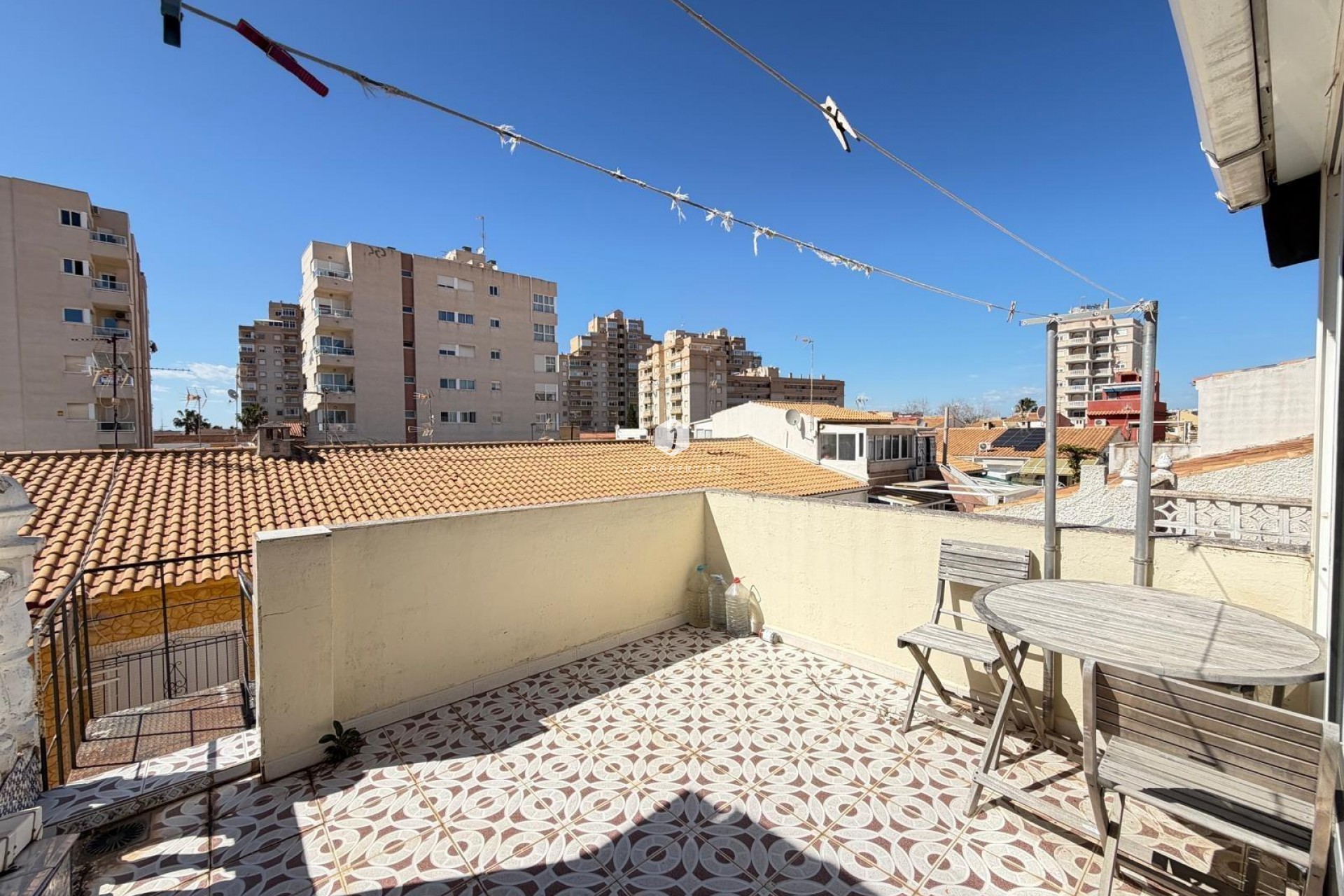 Z drugiej ręki - Szalet -
Torrevieja - Nueva Torrevieja