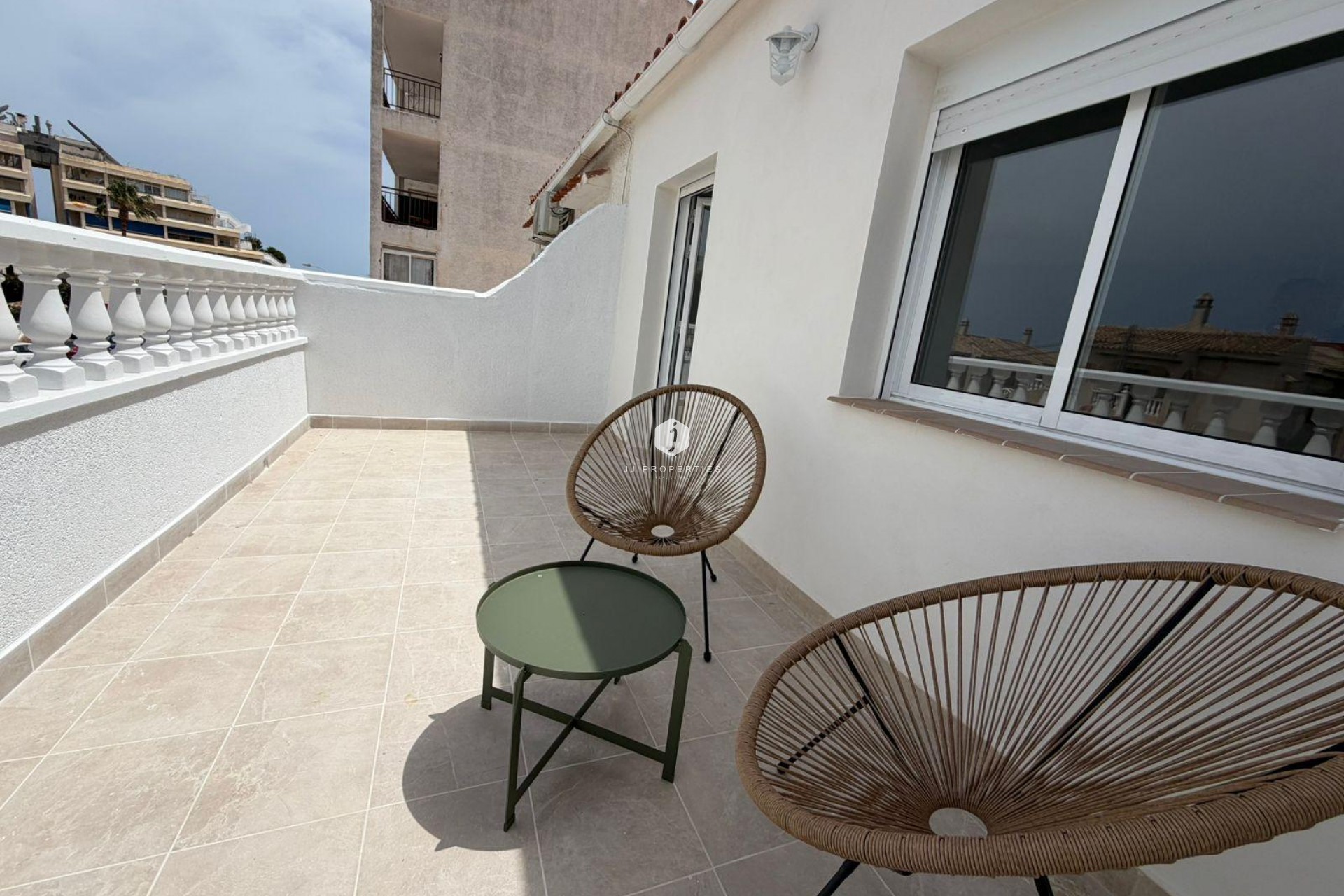 Z drugiej ręki - Szalet -
Torrevieja - Sector 25