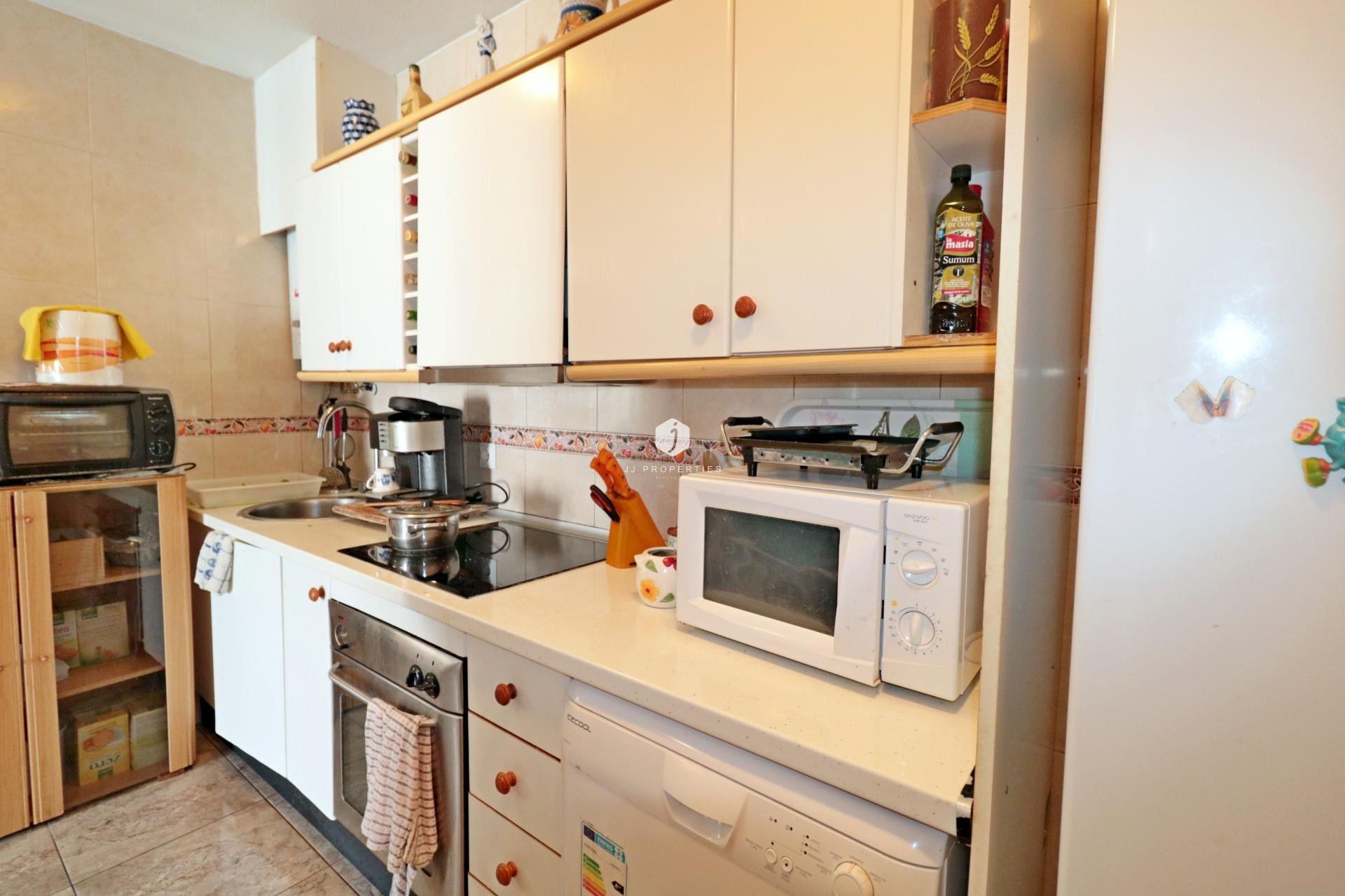 Z drugiej ręki - Szalet -
Torrevieja - Torretas
