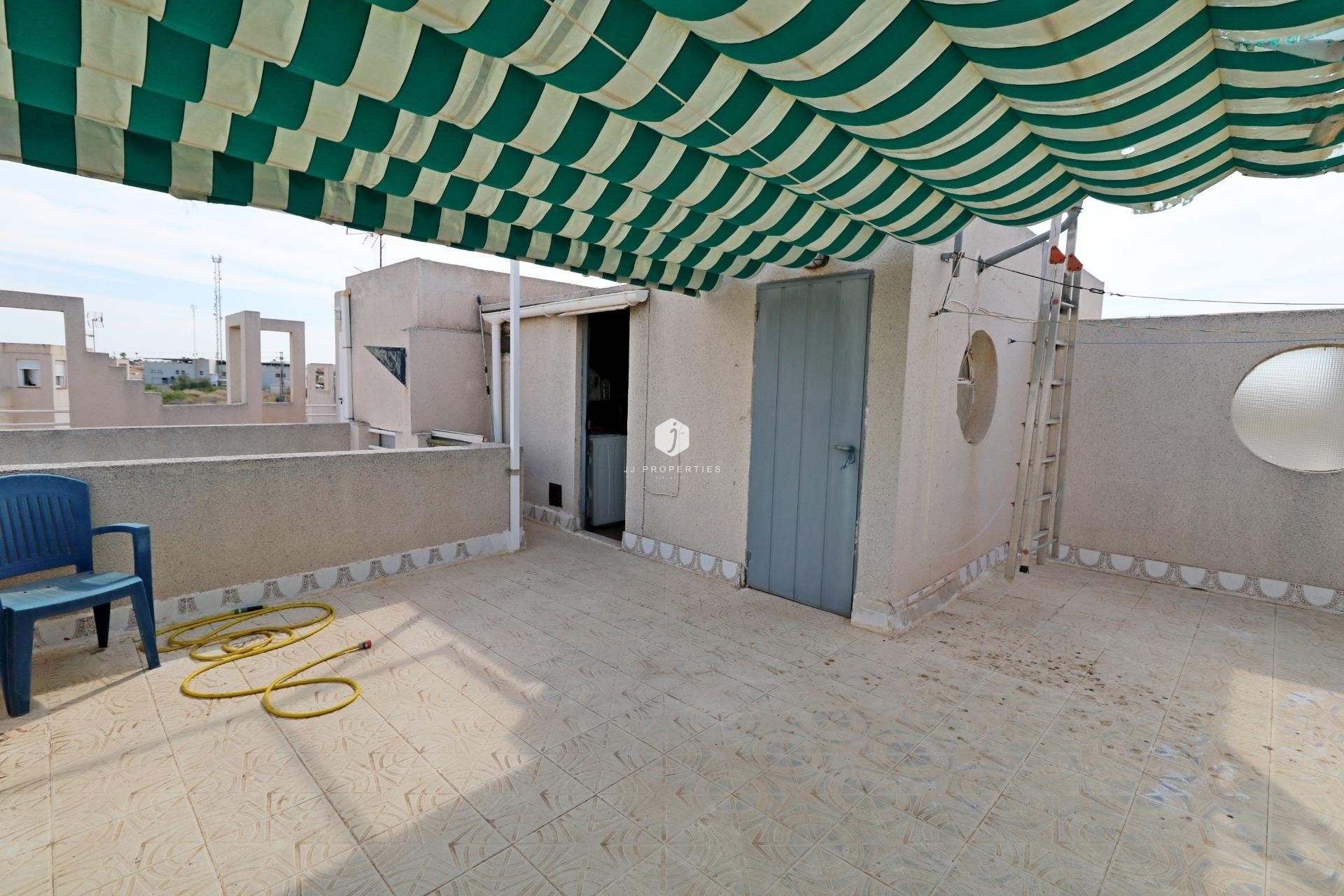Z drugiej ręki - Szalet -
Torrevieja - Torretas