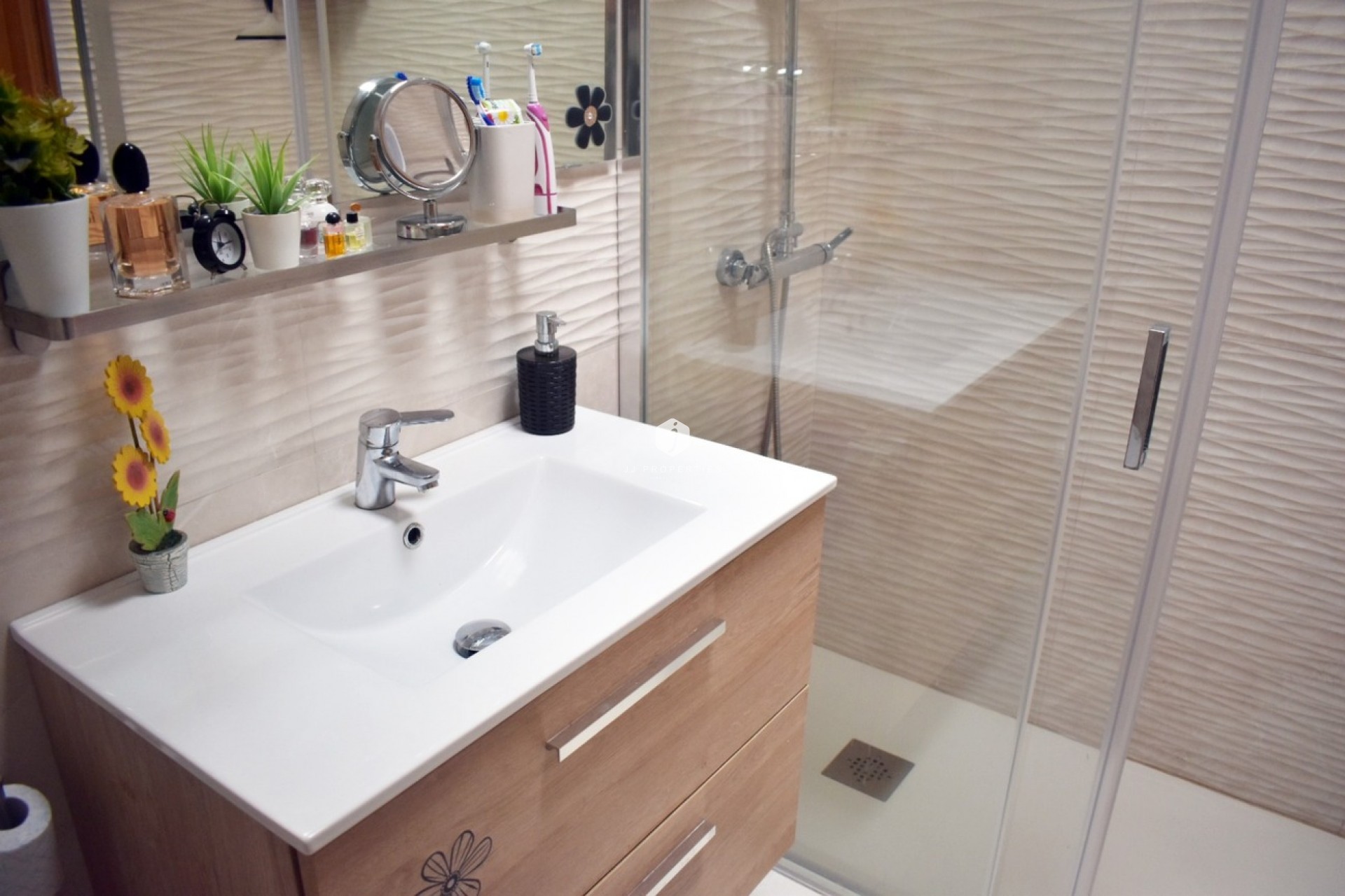 Z drugiej ręki - Szalet -
Torrevieja