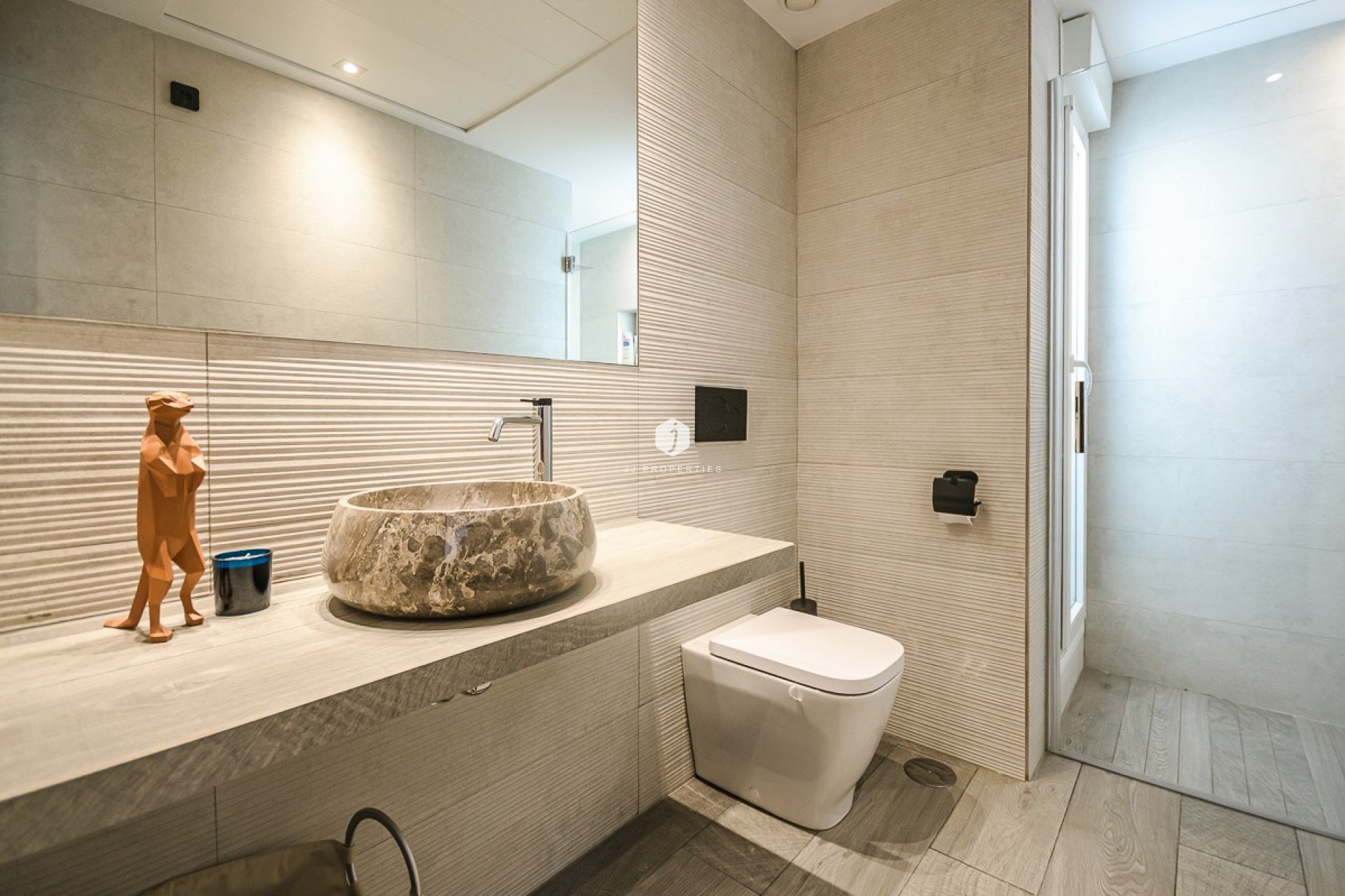 Z drugiej ręki - Villa -
Algorfa - Inland