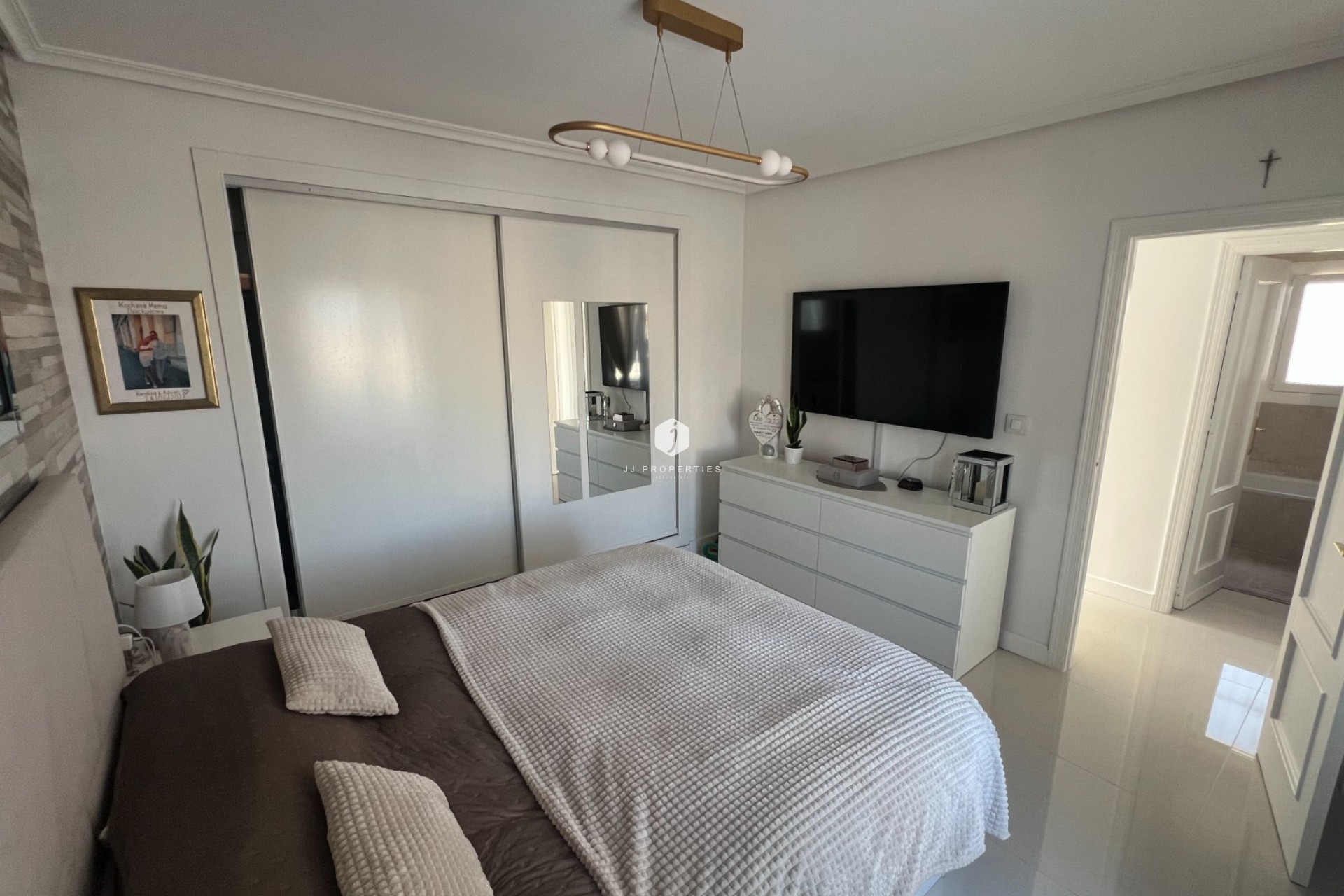 Z drugiej ręki - Villa -
Algorfa - Inland