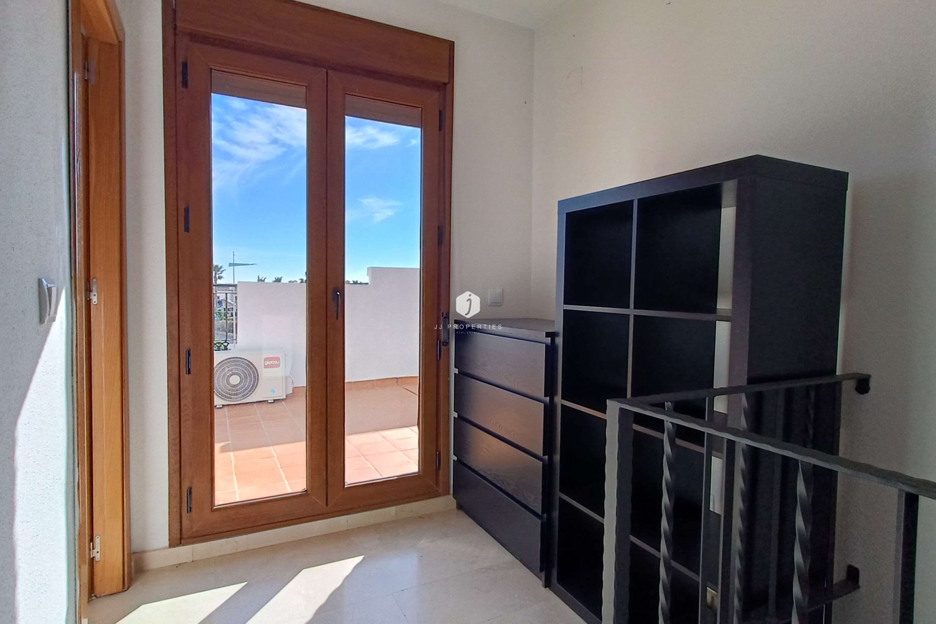 Z drugiej ręki - Villa -
Algorfa - Inland