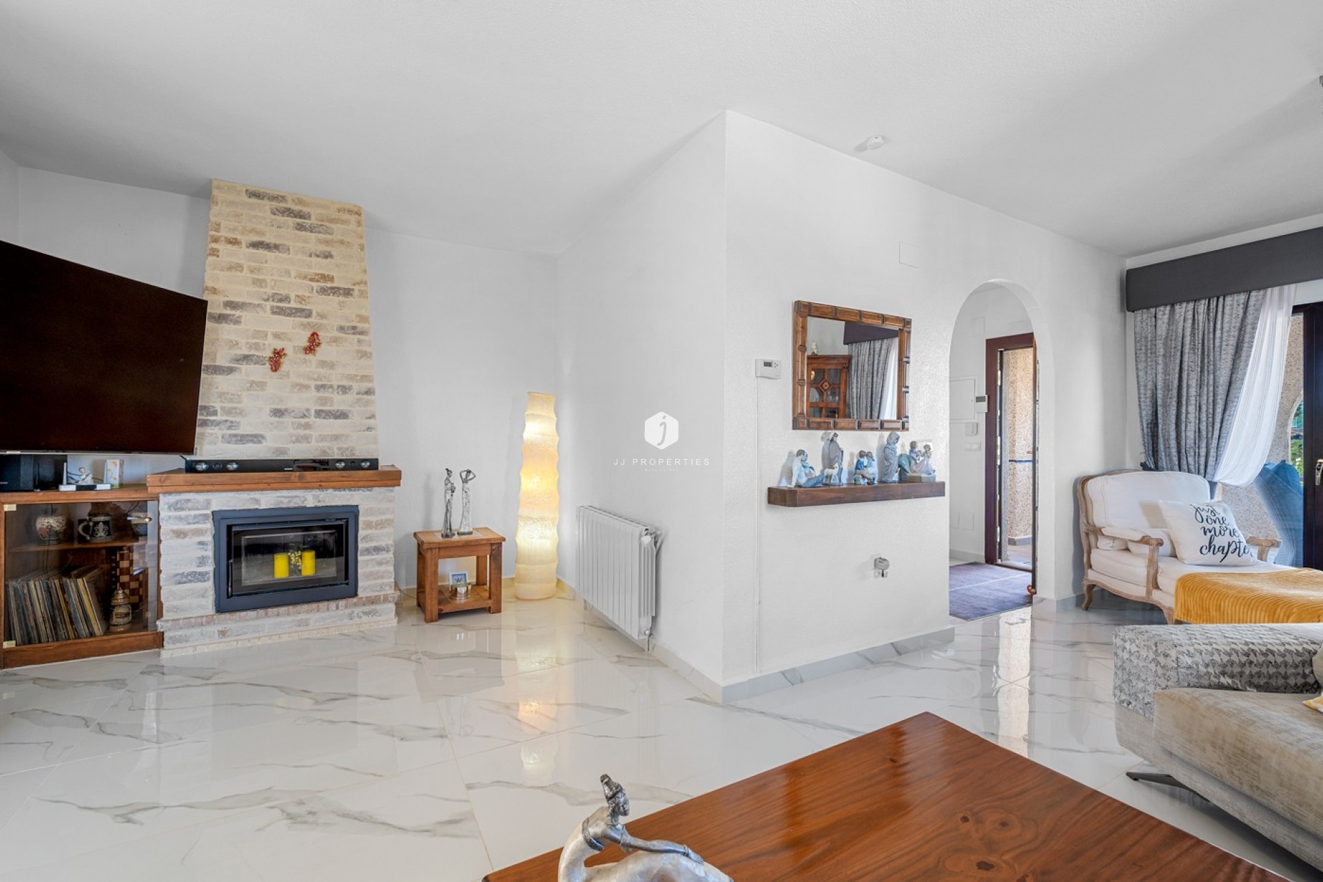 Z drugiej ręki - Villa -
Almoradí - Inland