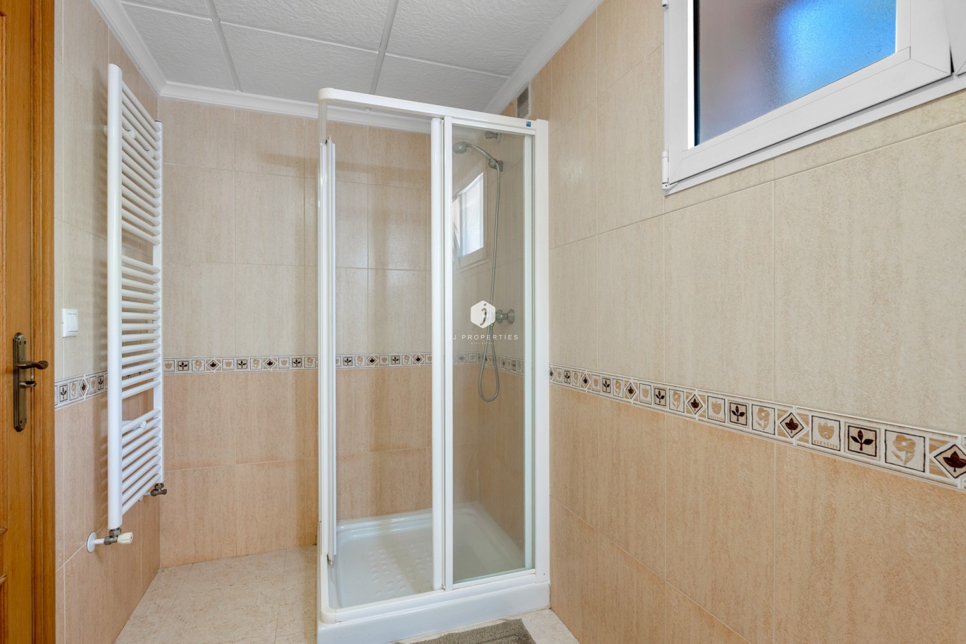 Z drugiej ręki - Villa -
Almoradí - Inland