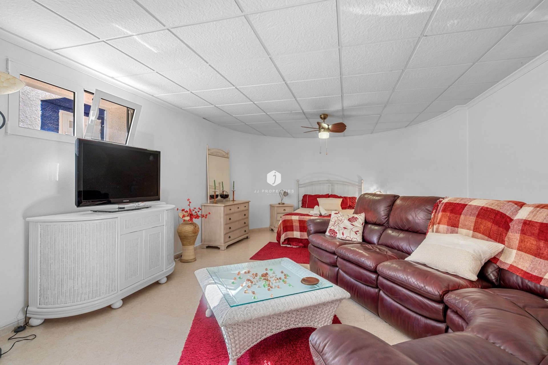 Z drugiej ręki - Villa -
Almoradí - Inland