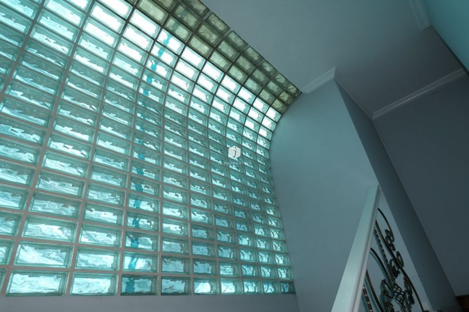 Z drugiej ręki - Villa -
Almoradí - Inland