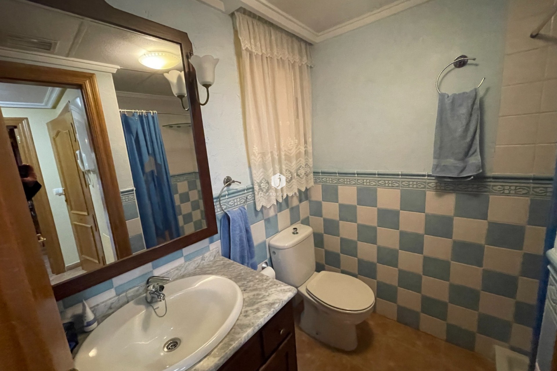 Z drugiej ręki - Villa -
Almoradí - Inland