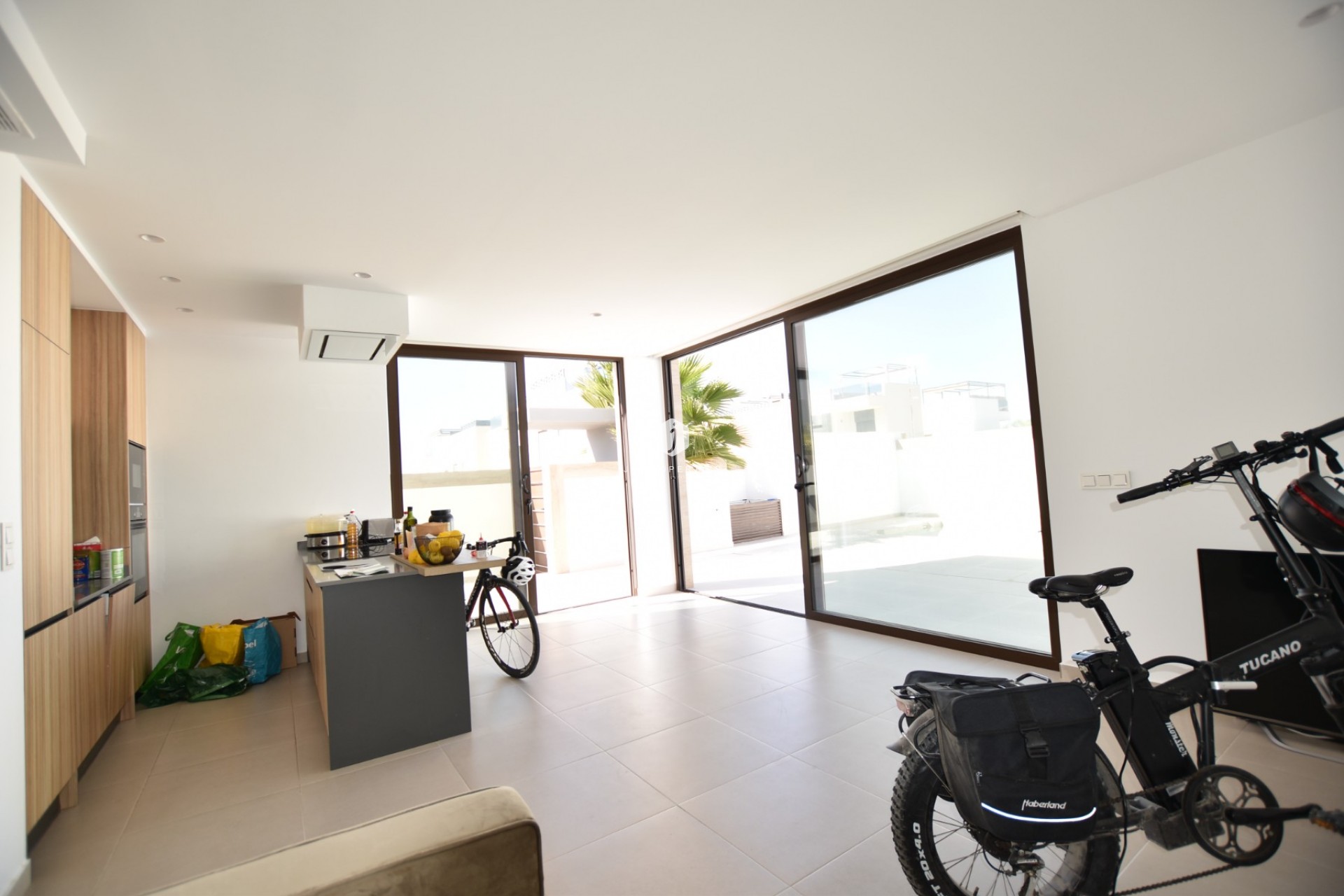 Z drugiej ręki - Villa -
Benijofar - Costa Blanca