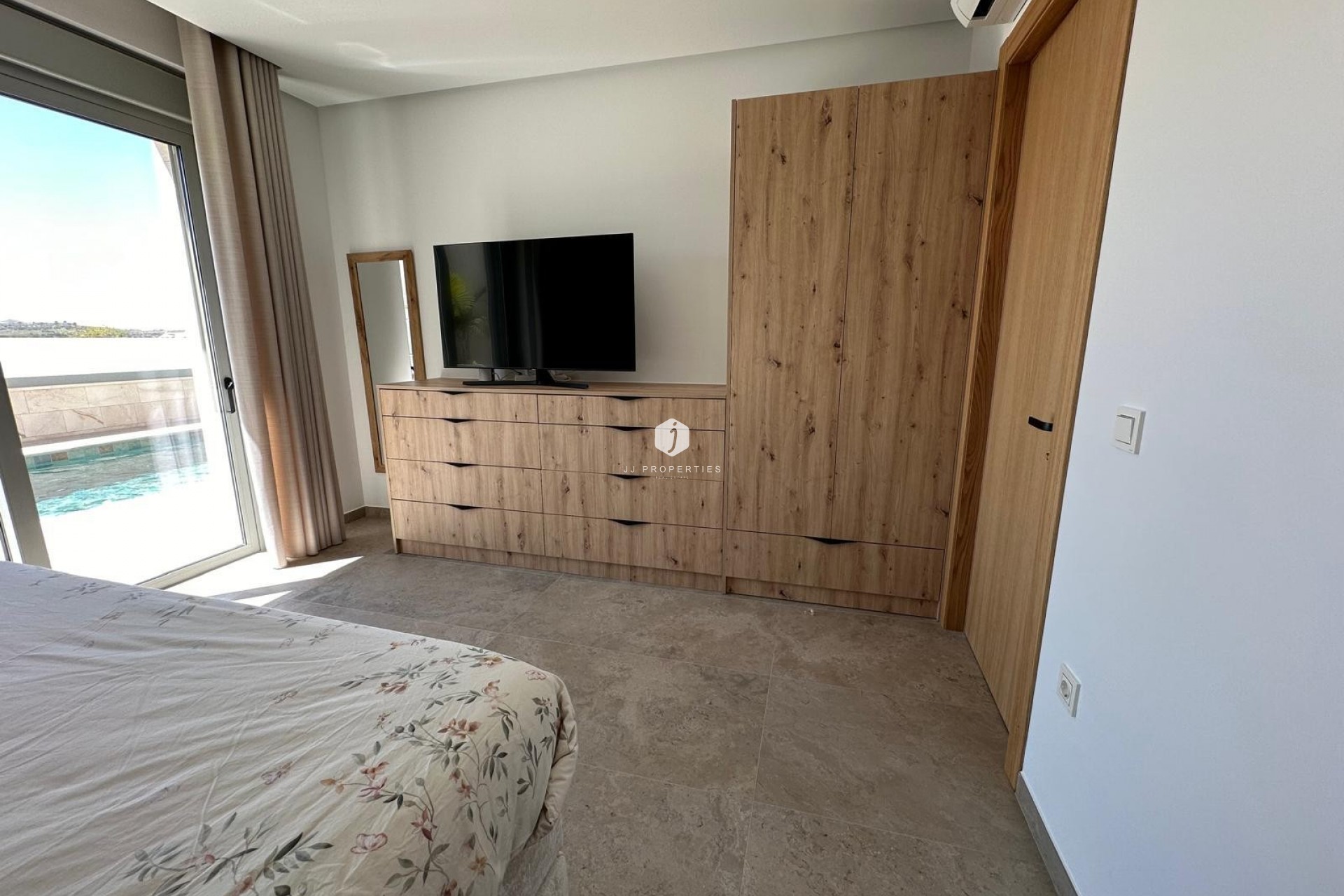 Z drugiej ręki - Villa -
Benijofar - Costa Blanca