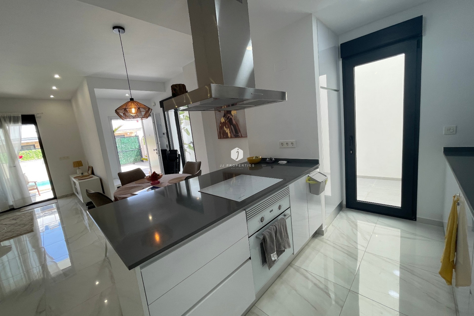 Z drugiej ręki - Villa -
Benijofar - Costa Blanca