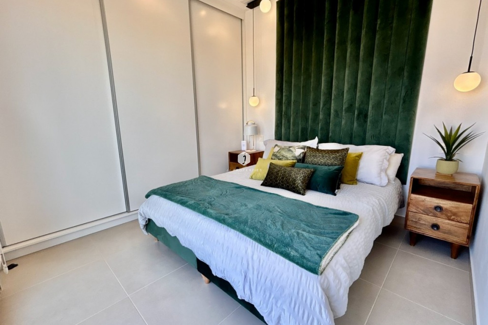 Z drugiej ręki - Villa -
Benijofar - Costa Blanca