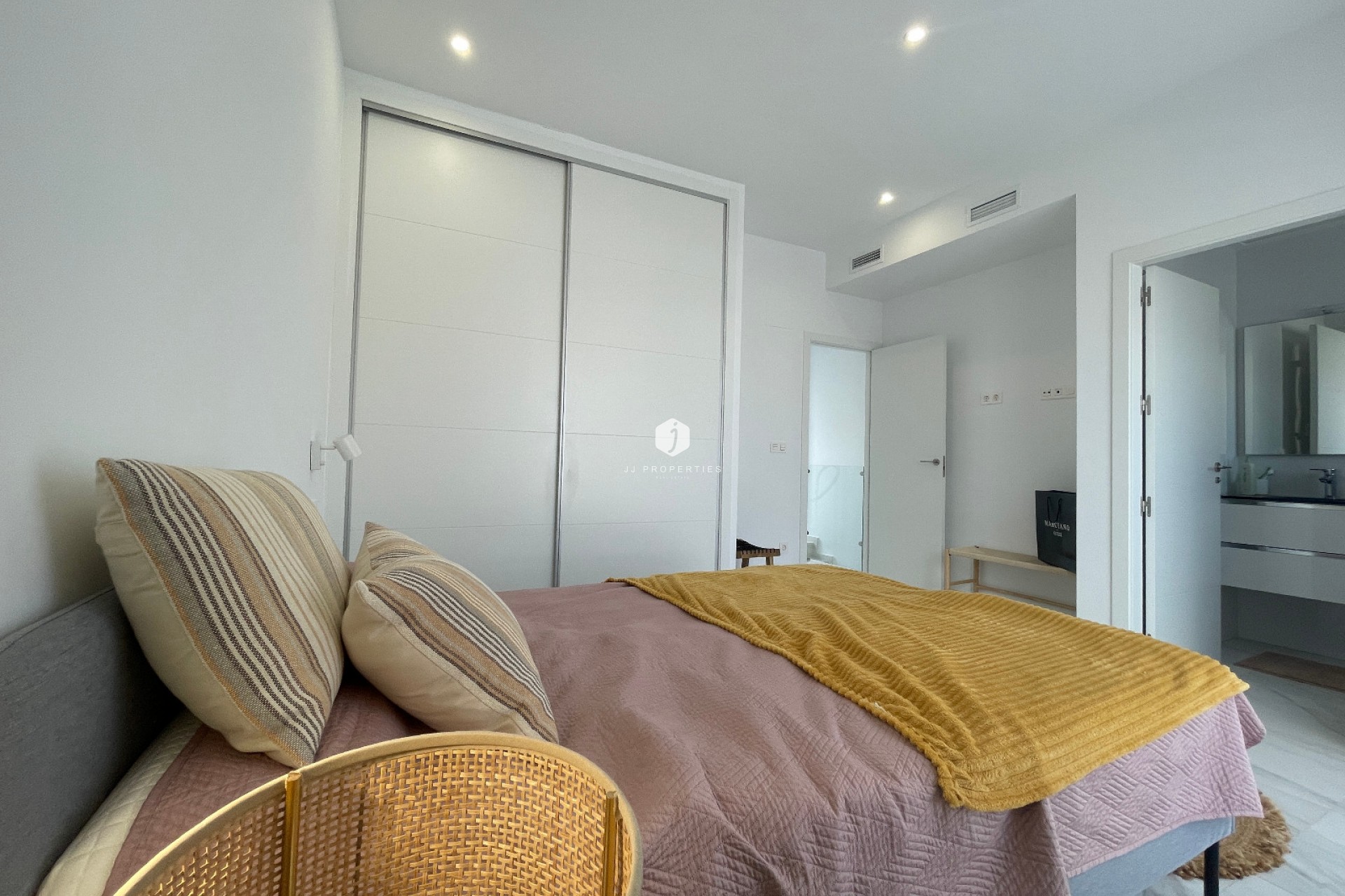 Z drugiej ręki - Villa -
Benijofar - Costa Blanca