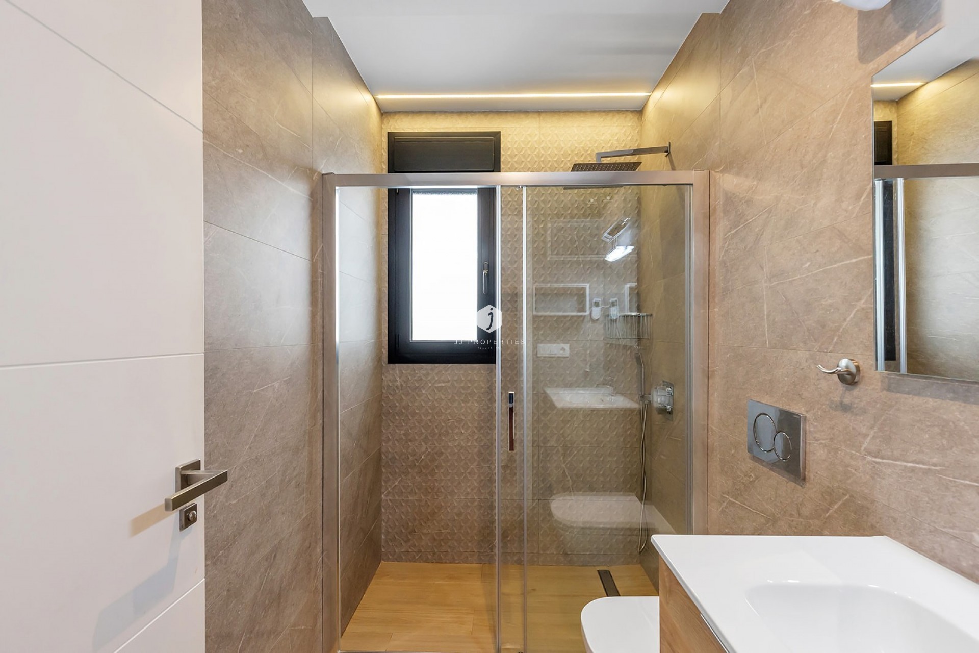 Z drugiej ręki - Villa -
Benijofar - Costa Blanca